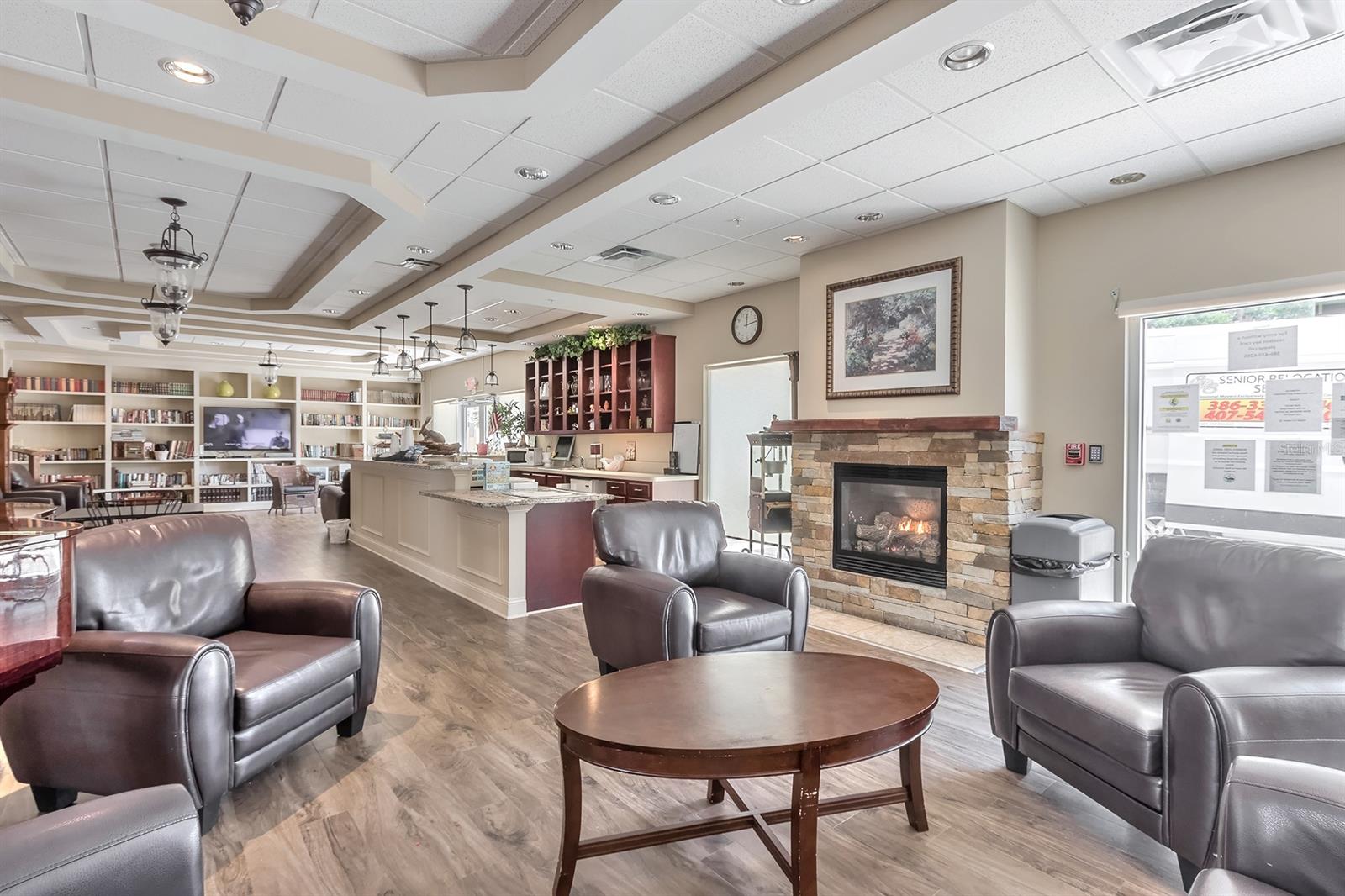 Hammonds New Smyrna - Commercial Sale