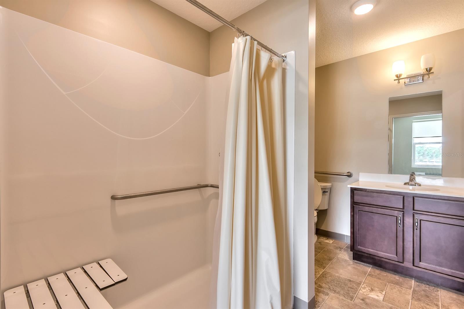 Hammonds New Smyrna - Commercial Sale