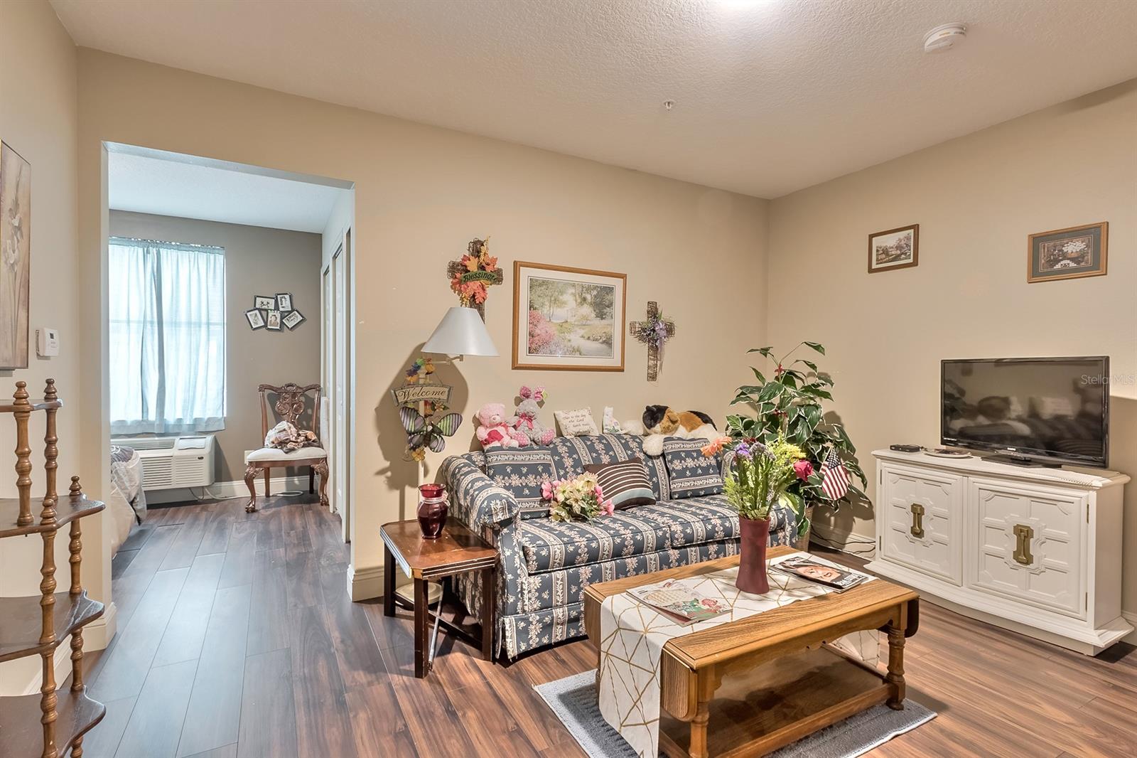 Hammonds New Smyrna - Commercial Sale