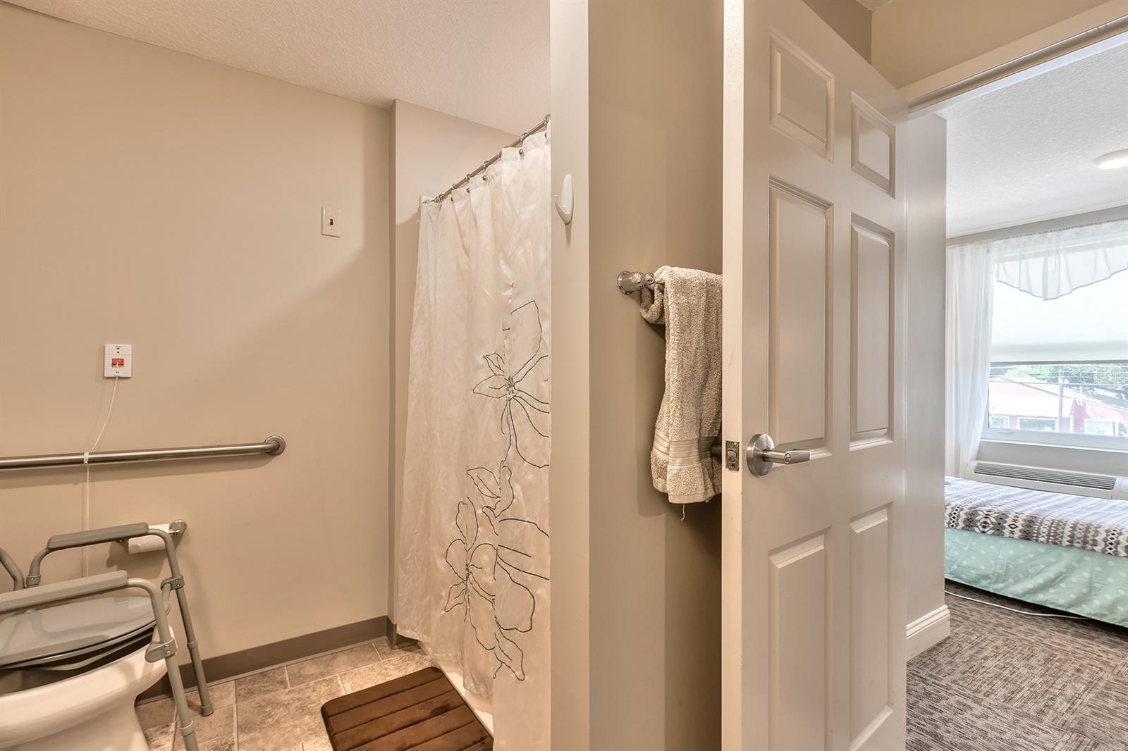 Hammonds New Smyrna - Commercial Sale