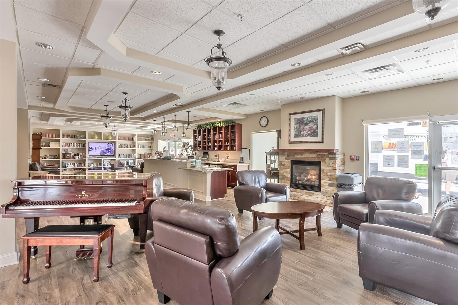 Hammonds New Smyrna - Commercial Sale