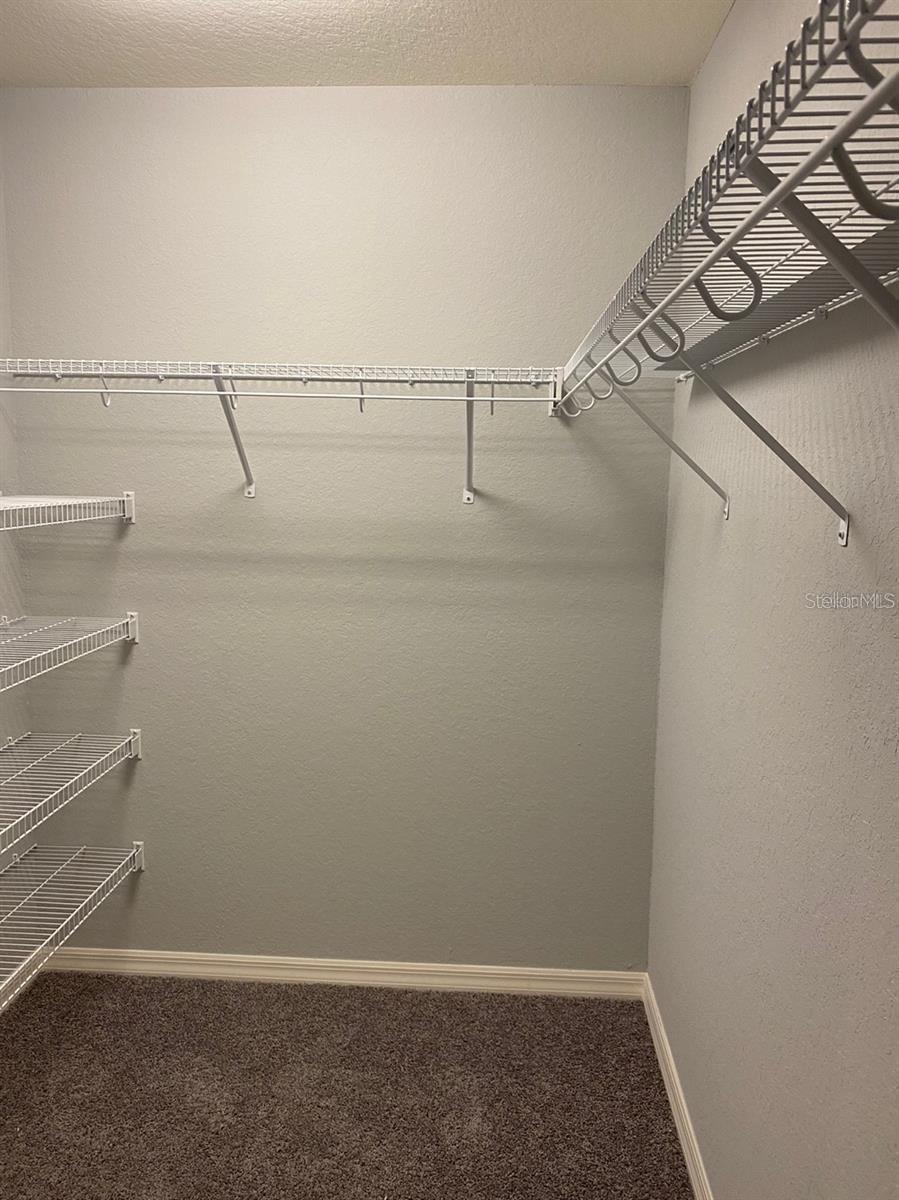 ANISTON - Residential