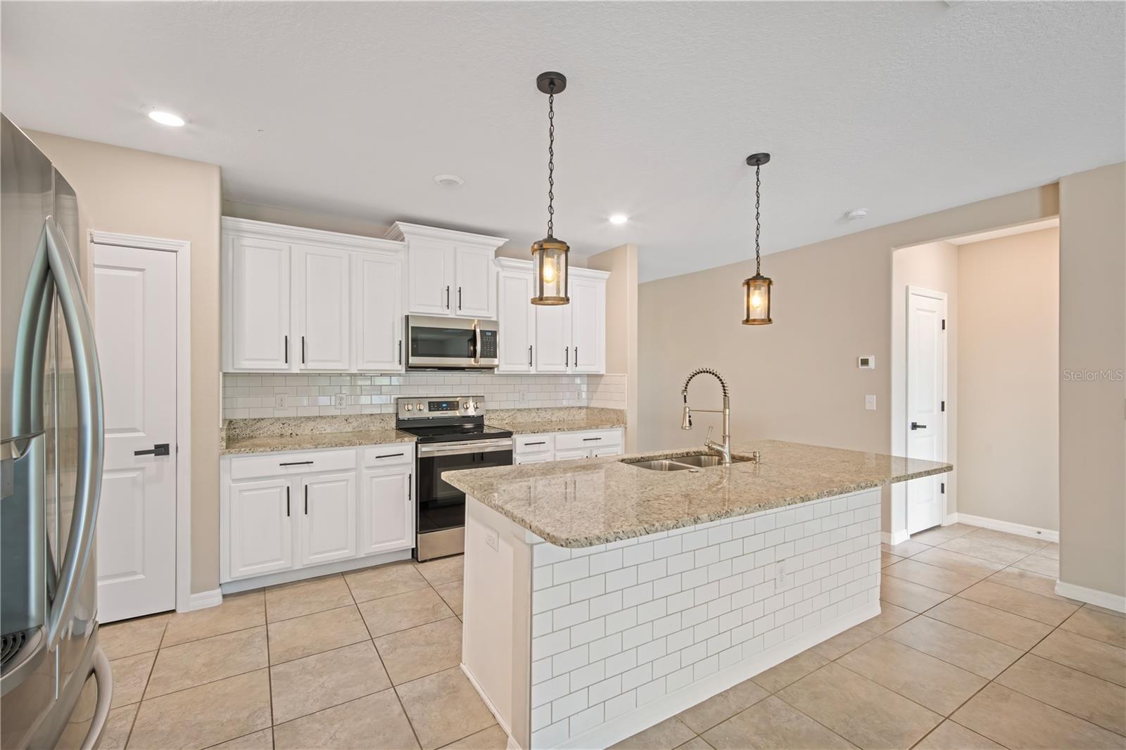 AYERSWORTH GLEN PH 3B - Residential Lease