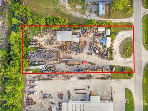 6755 33RD STREET E SARASOTA FL 34243
