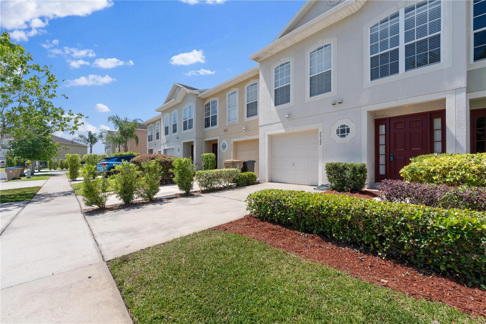 View KISSIMMEE, FL 34743 townhome