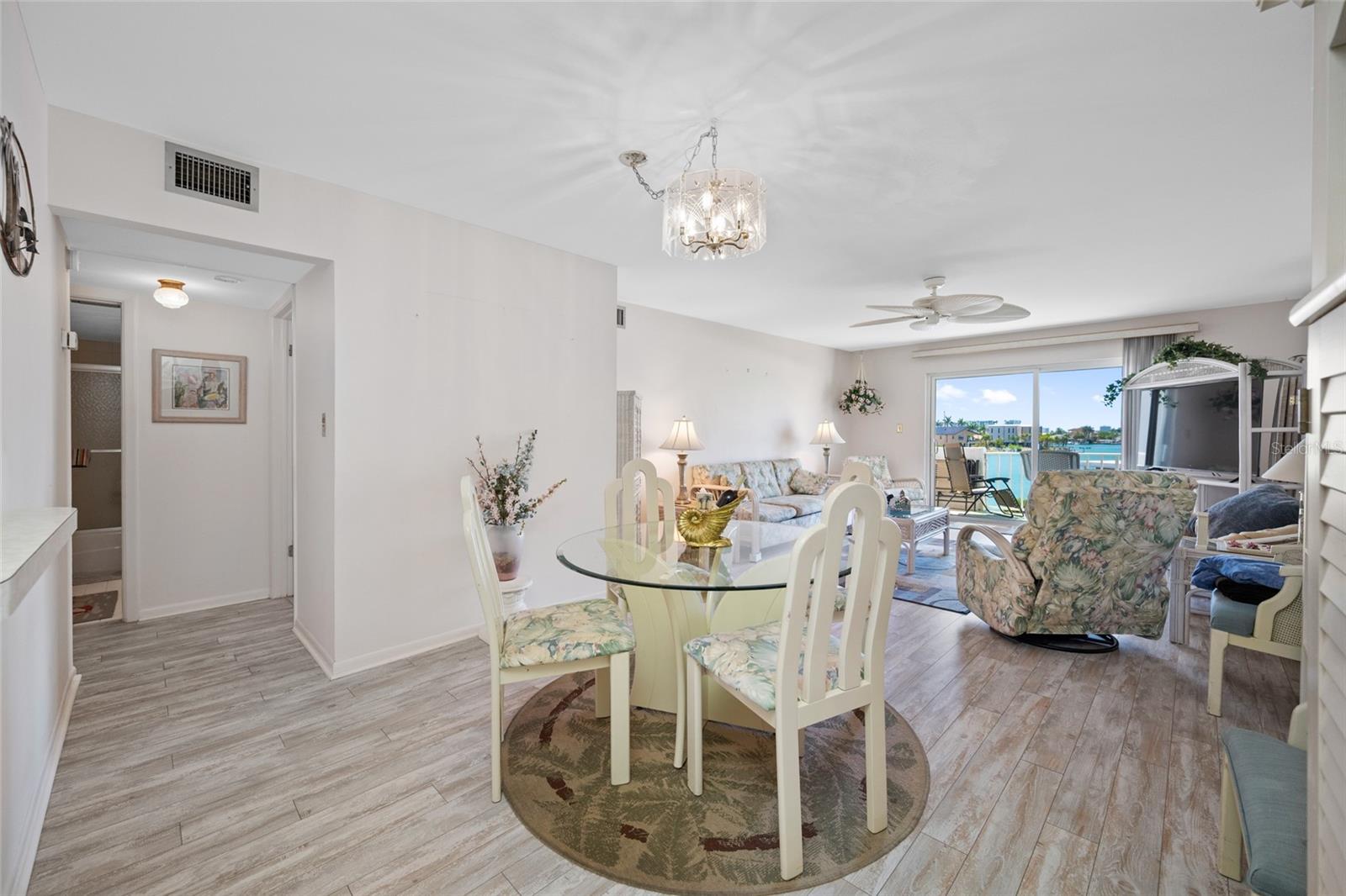 ST JAMES CONDO - Residential