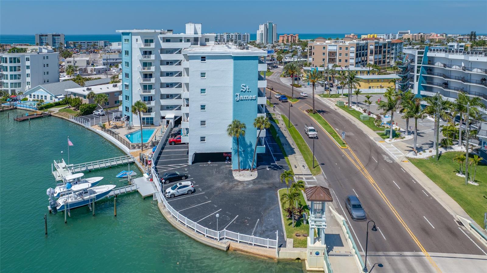 ST JAMES CONDO - Residential