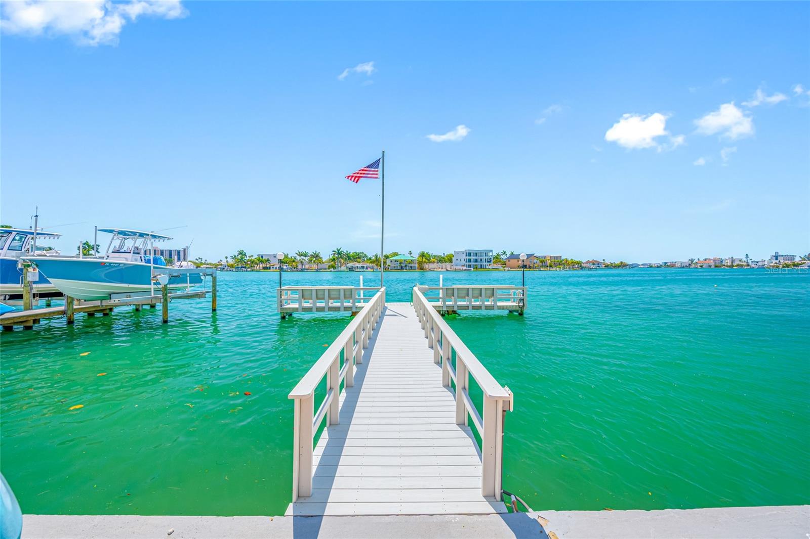 ST JAMES CONDO - Residential