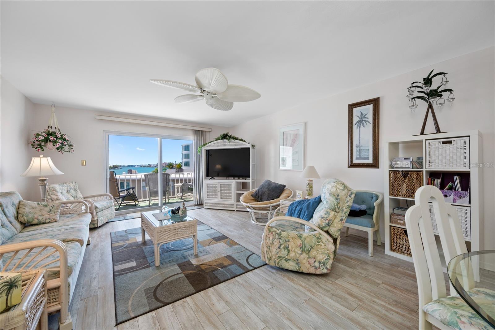 ST JAMES CONDO - Residential