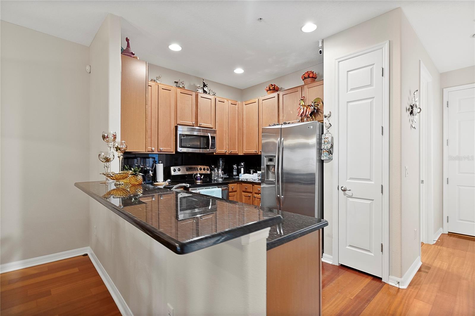 FOUNTAINS/CRYSTAL CRK CONDO I - Residential