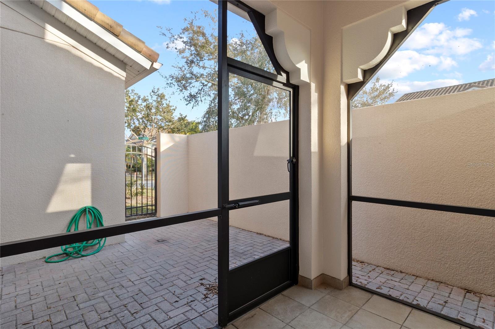 FOUNTAINS/CRYSTAL CRK CONDO I - Residential