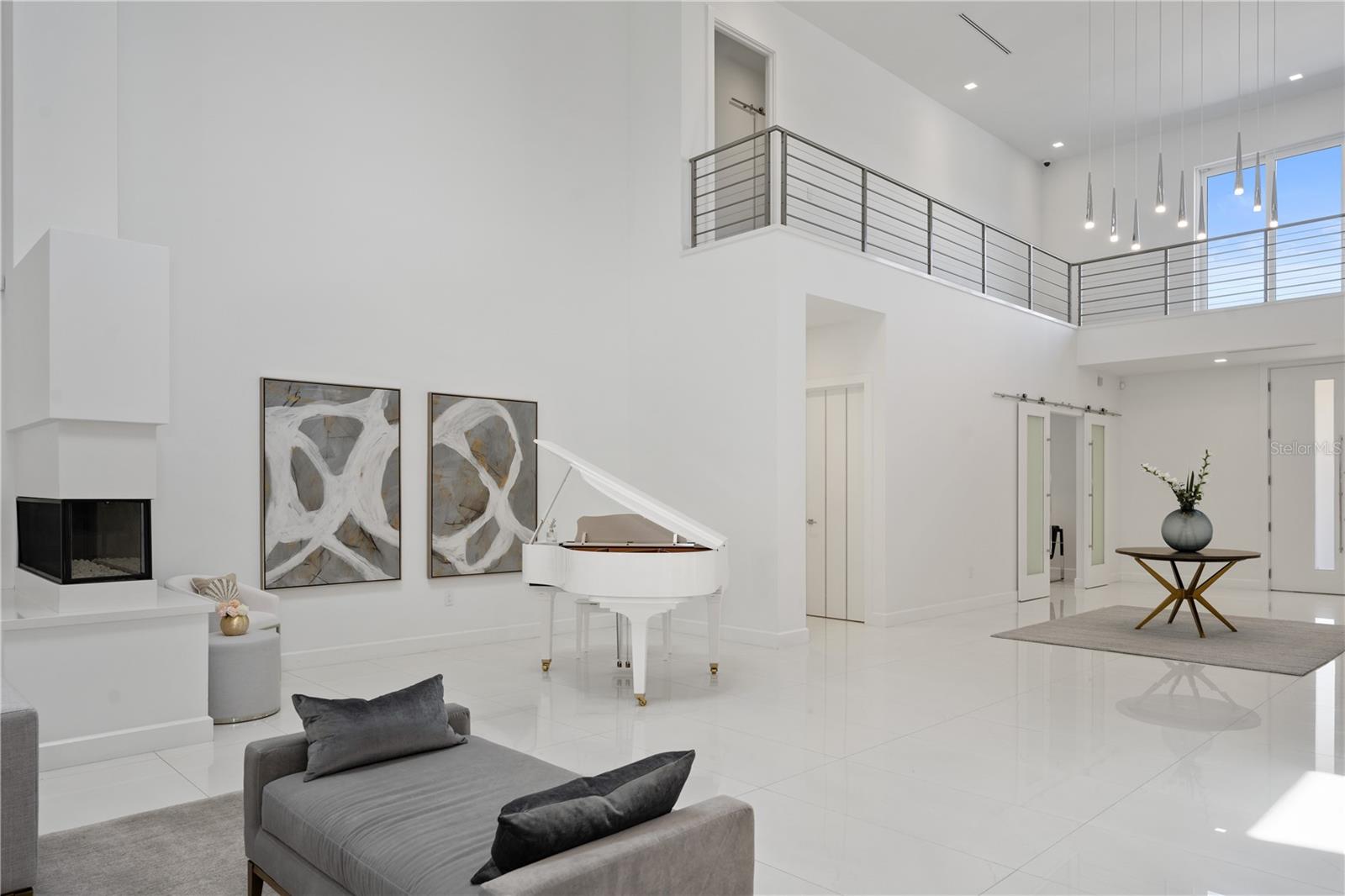 MILLIONAIRES ROW - Residential