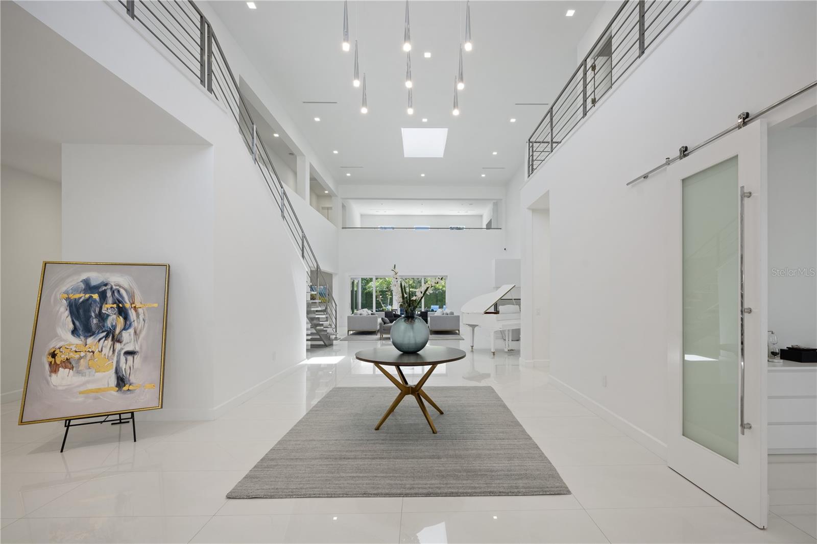 MILLIONAIRES ROW - Residential