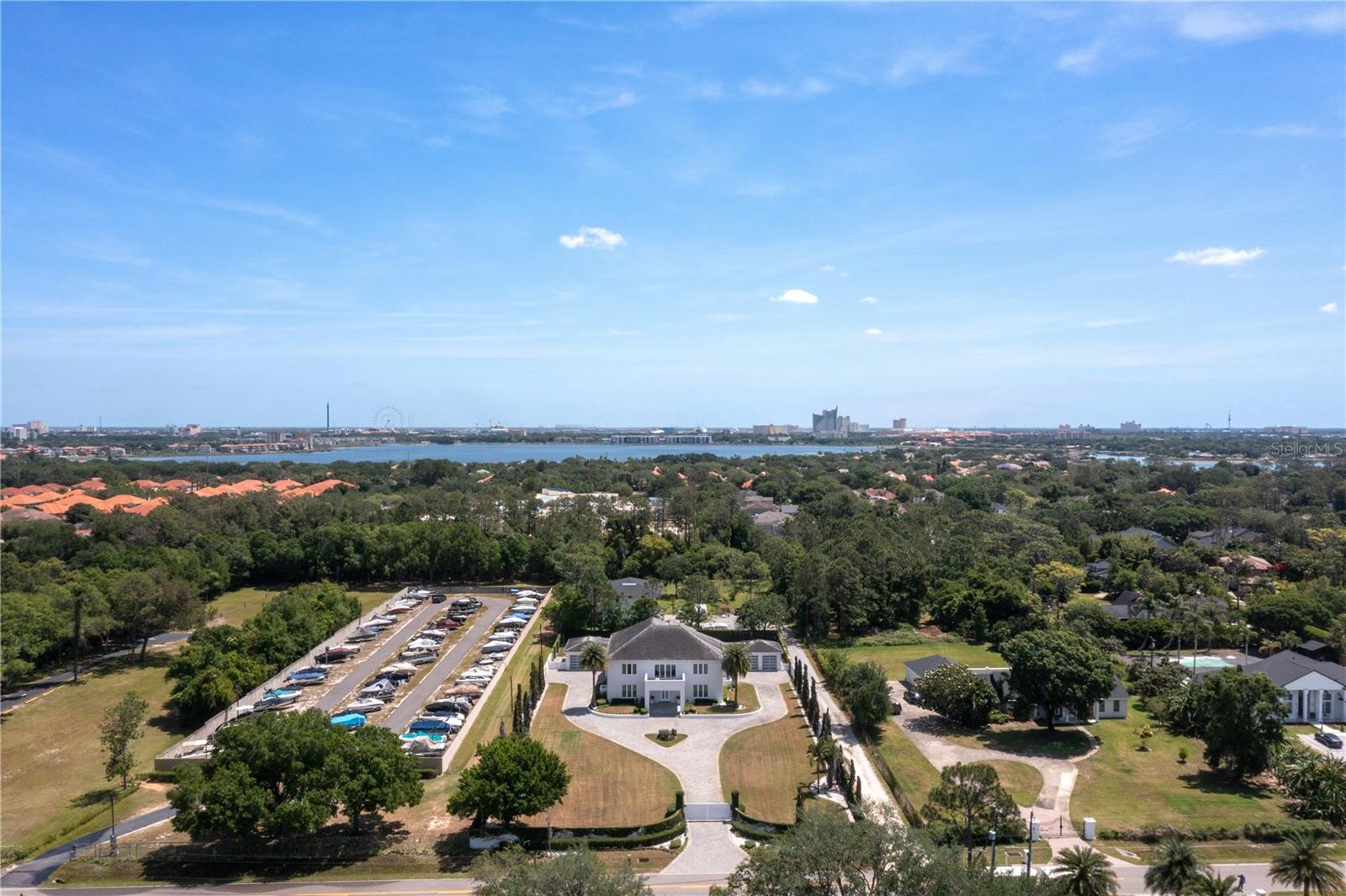 MILLIONAIRES ROW - Residential