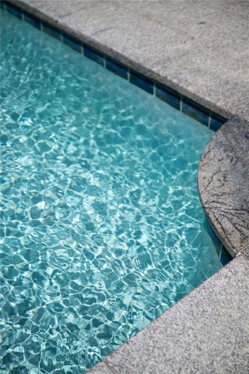 MILLIONAIRES ROW - Residential