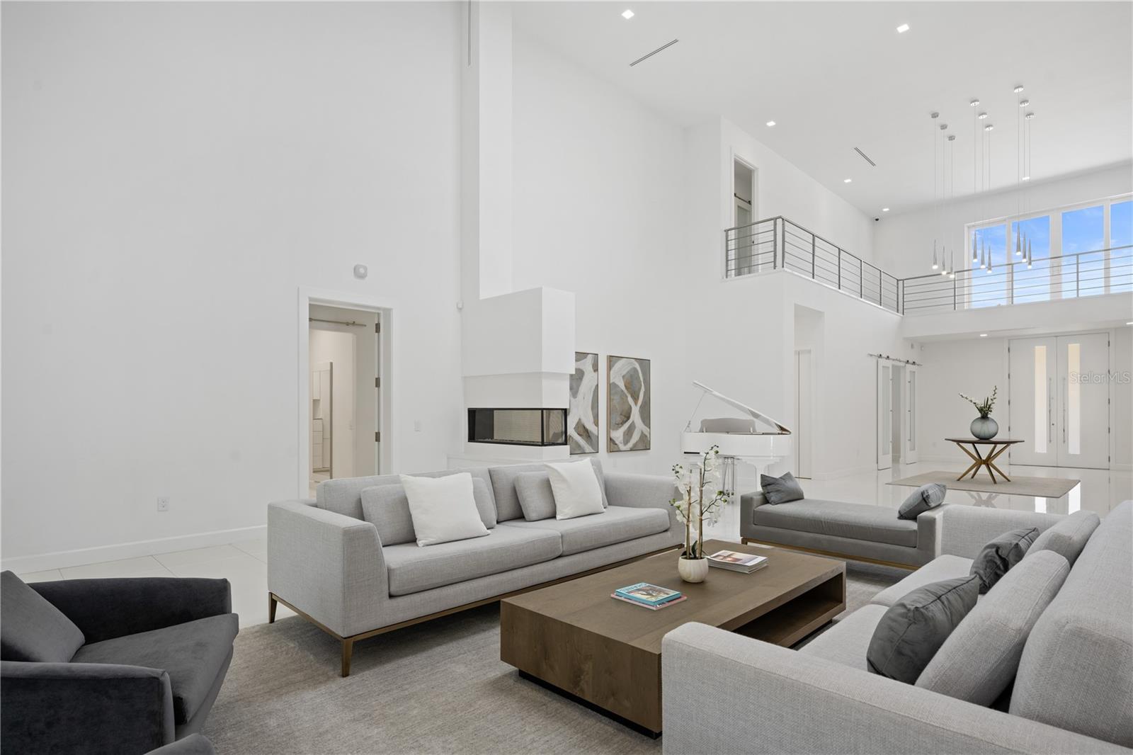 MILLIONAIRES ROW - Residential