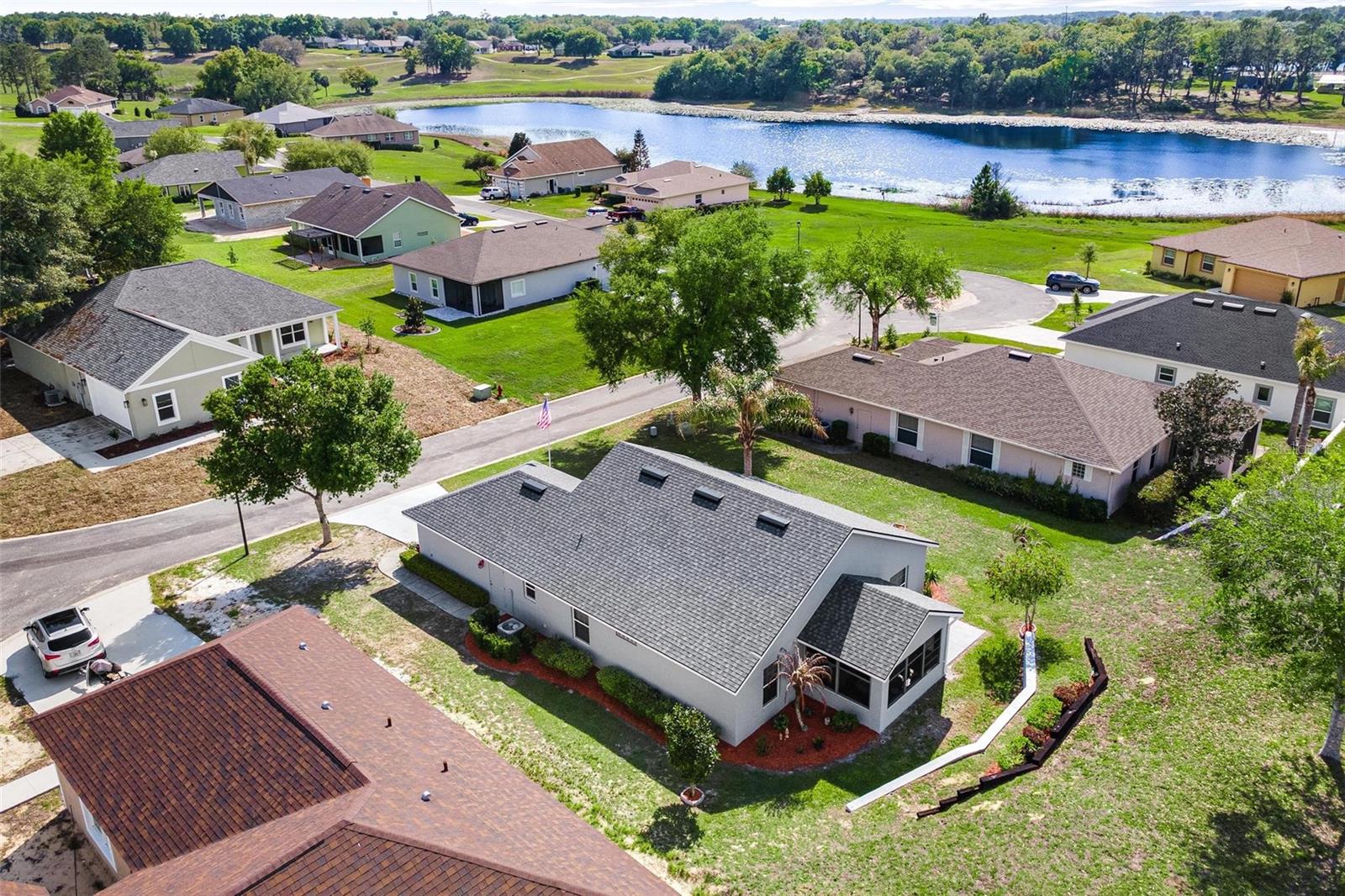 TWIN LAKES ESTATES - Residential