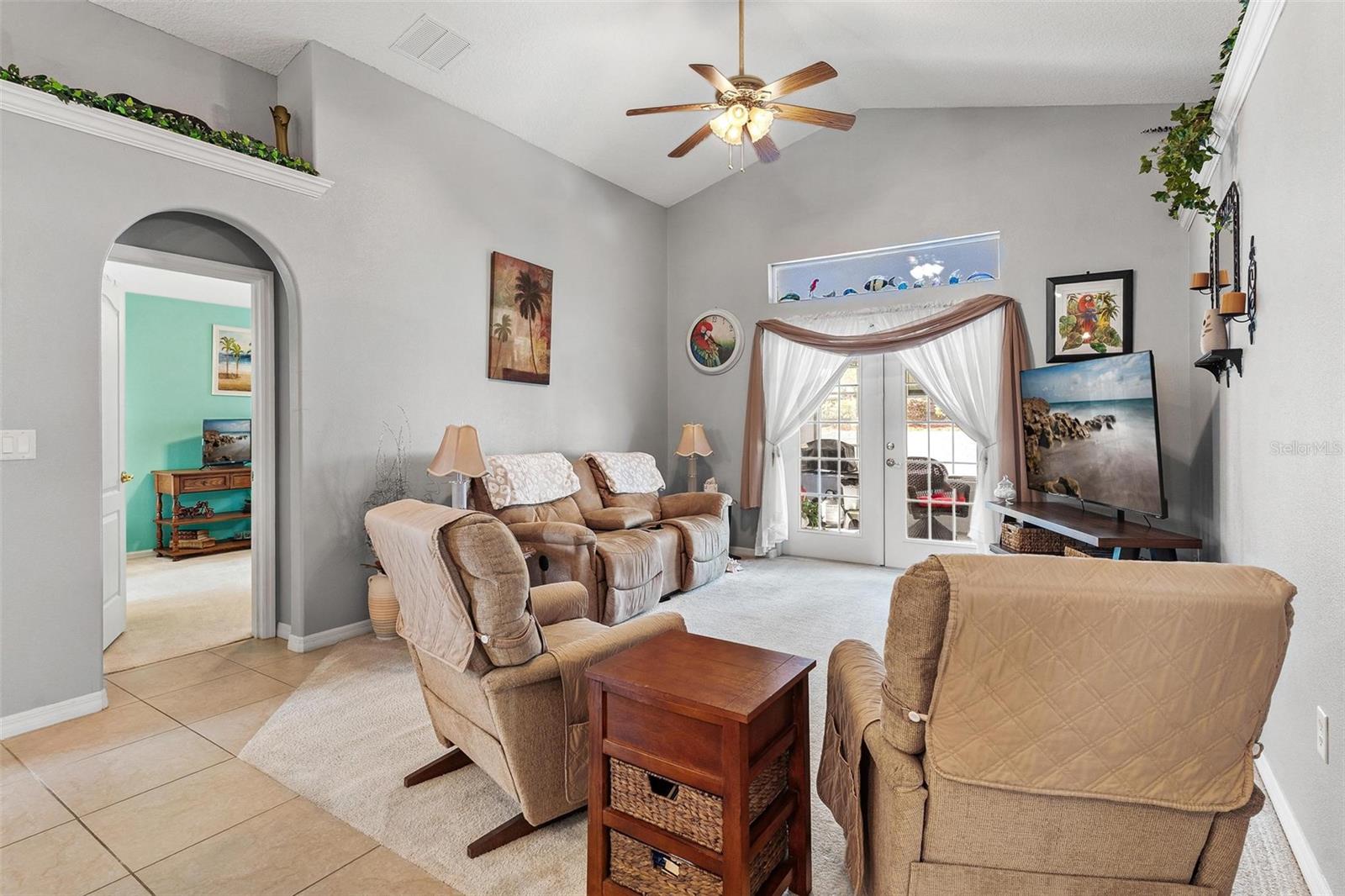 TWIN LAKES ESTATES - Residential