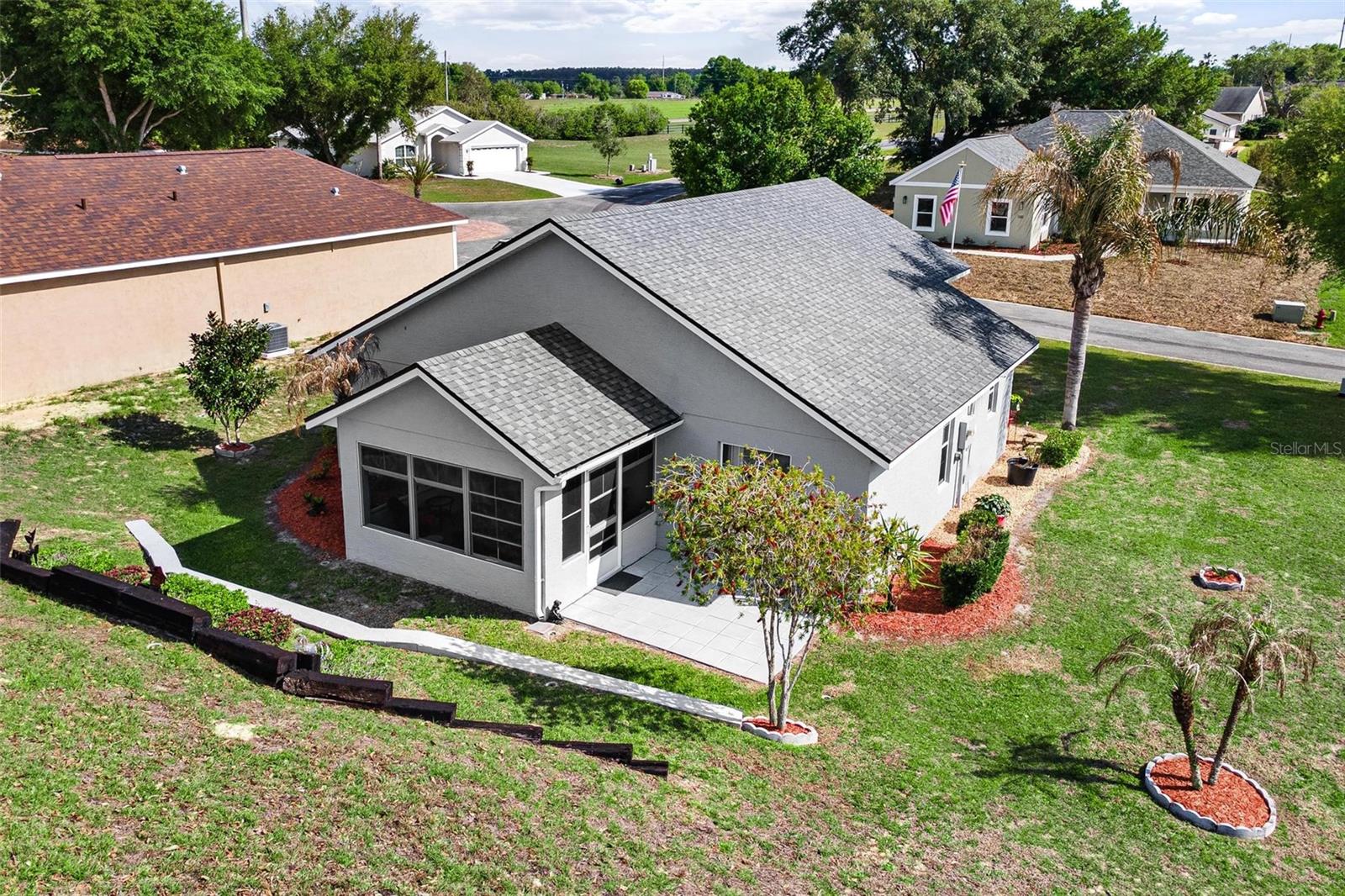 TWIN LAKES ESTATES - Residential