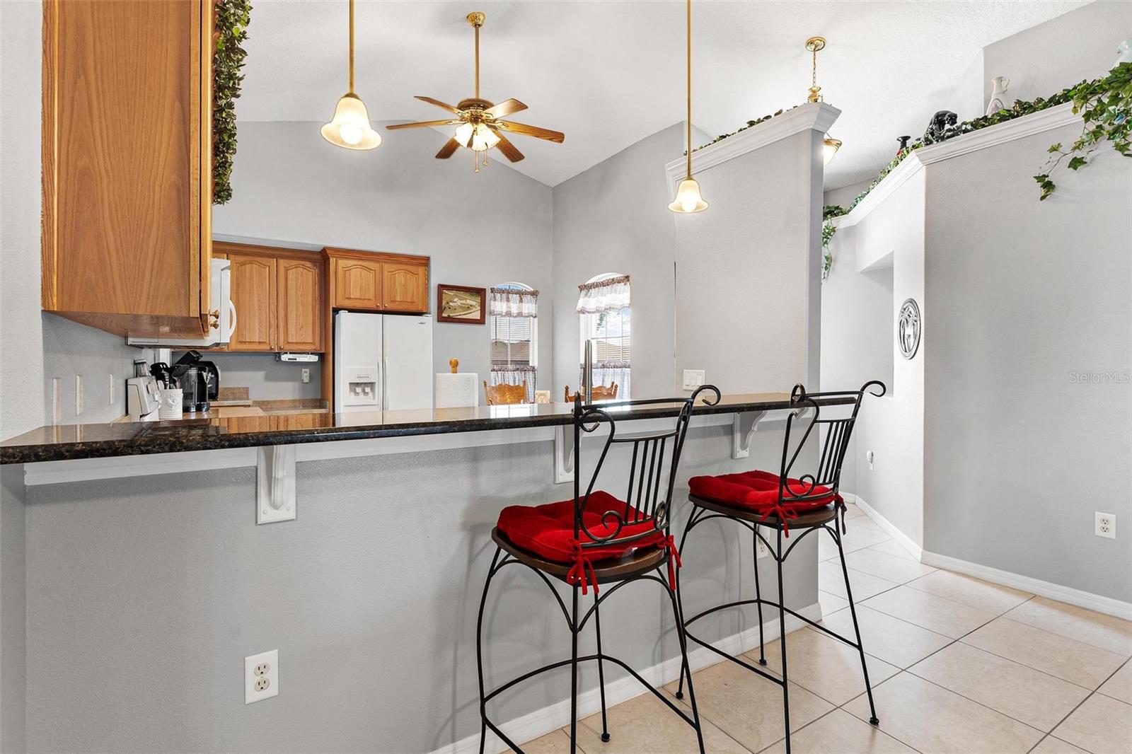 TWIN LAKES ESTATES - Residential