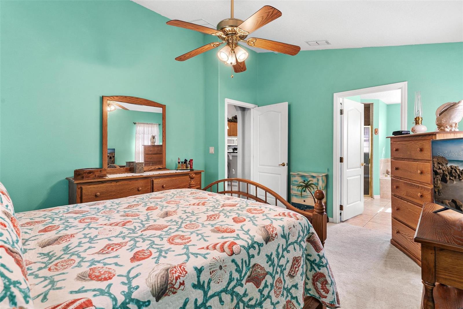 TWIN LAKES ESTATES - Residential