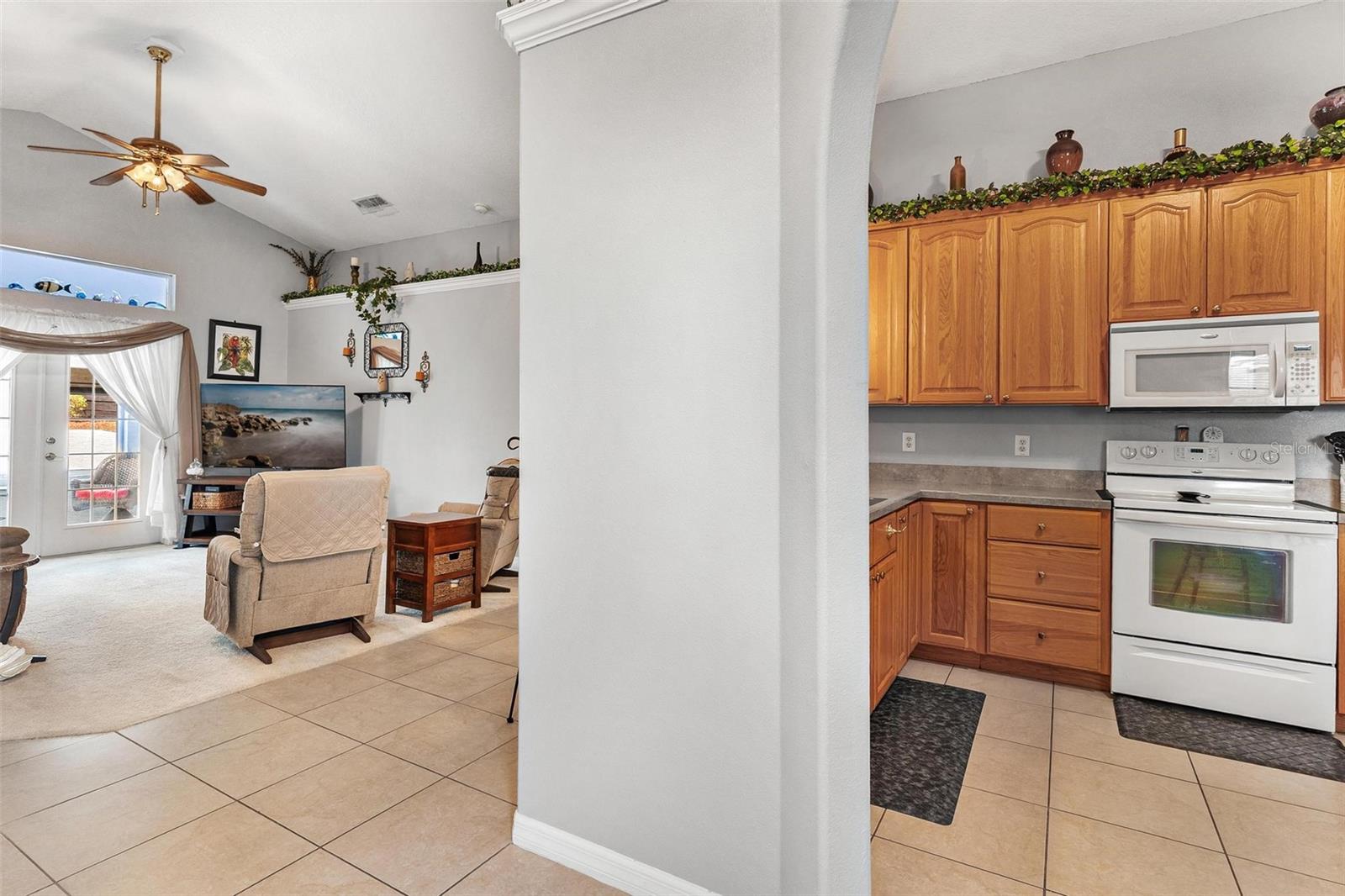 TWIN LAKES ESTATES - Residential