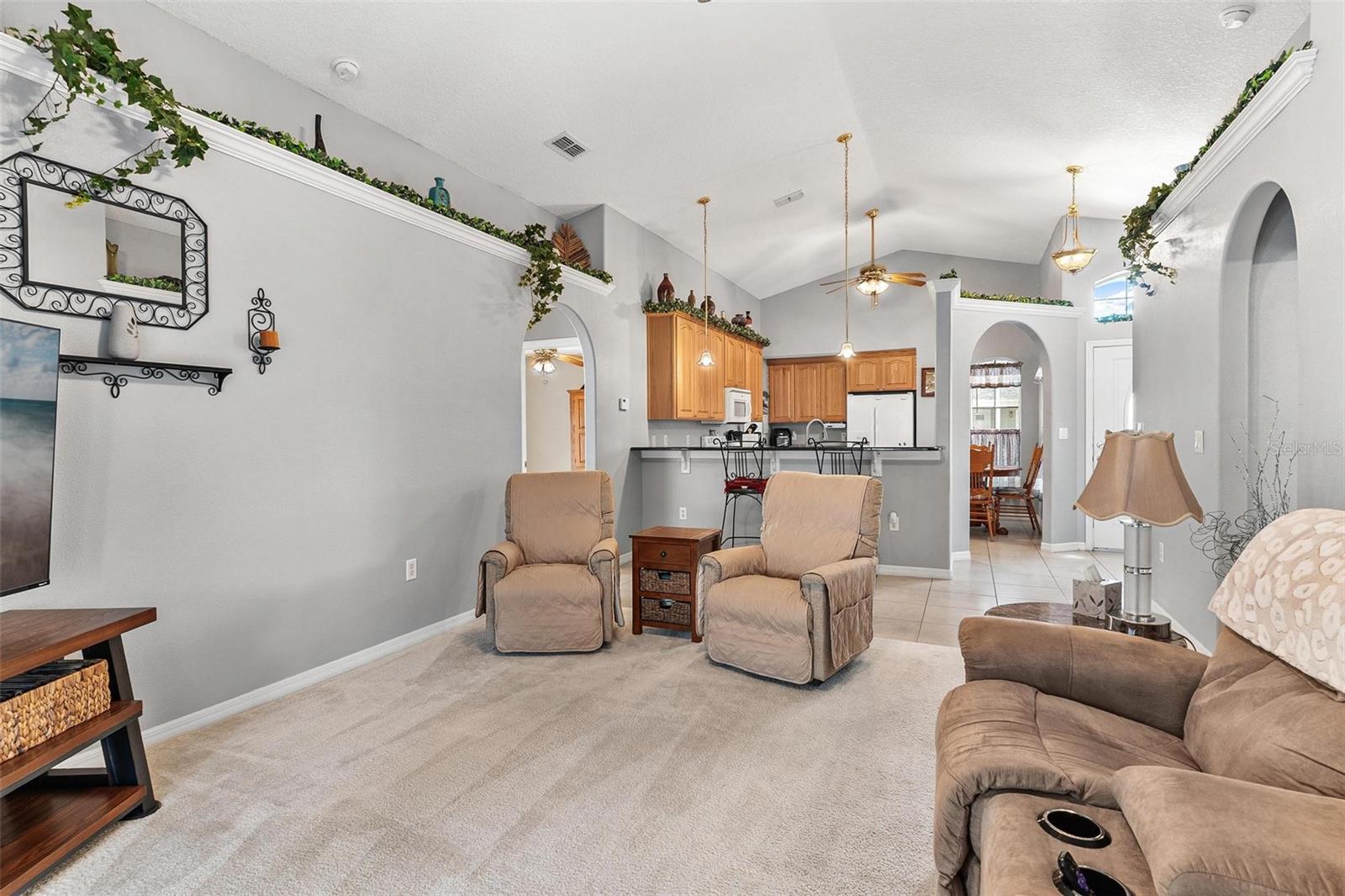 TWIN LAKES ESTATES - Residential