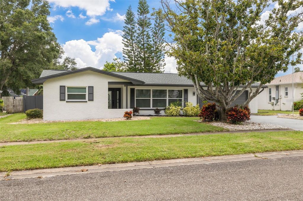 Photo of 1765 Hitching Post Lane, Dunedin, FL 34698 (MLS # TB8415926)