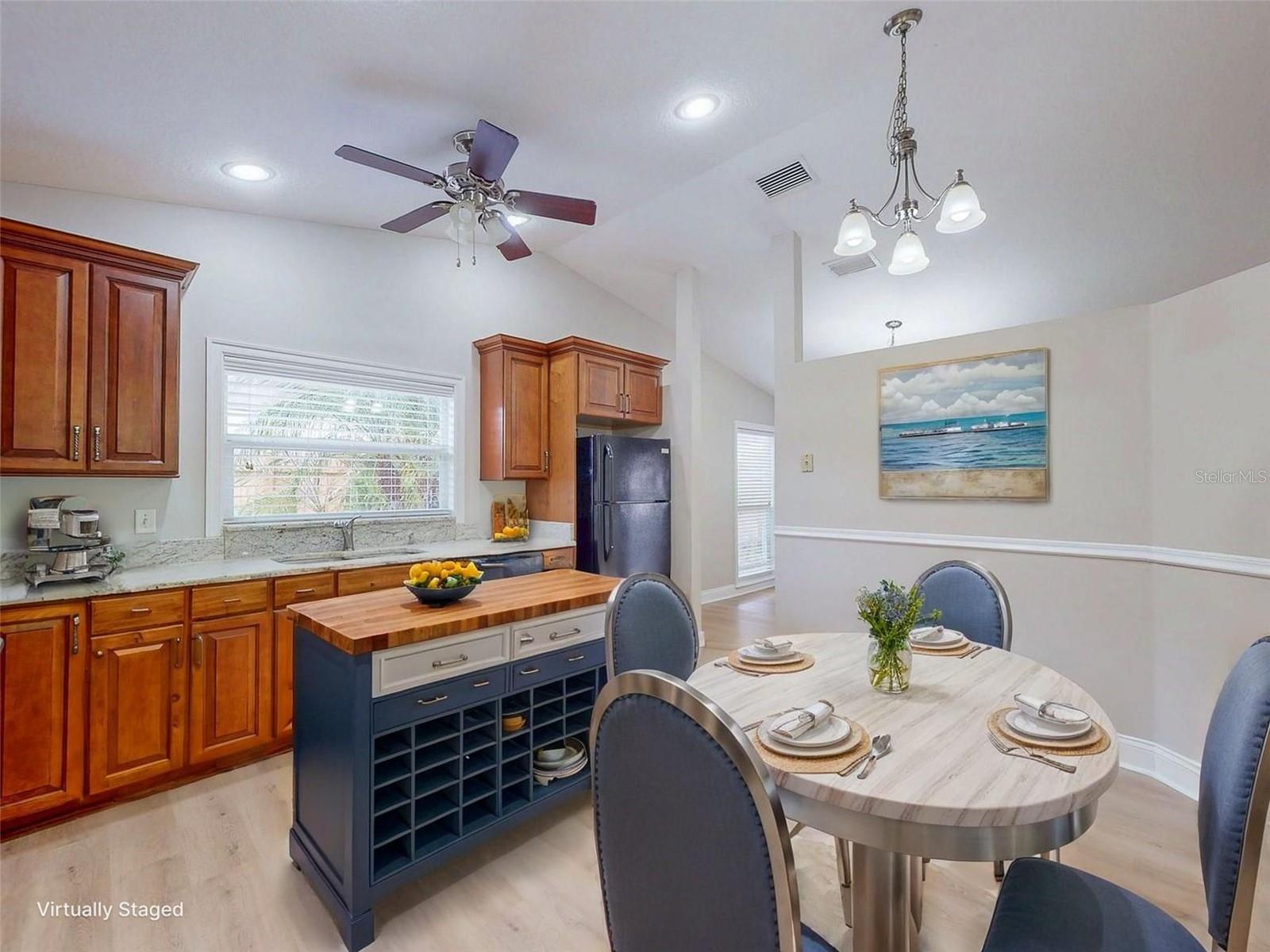 WILLOW POND - Residential