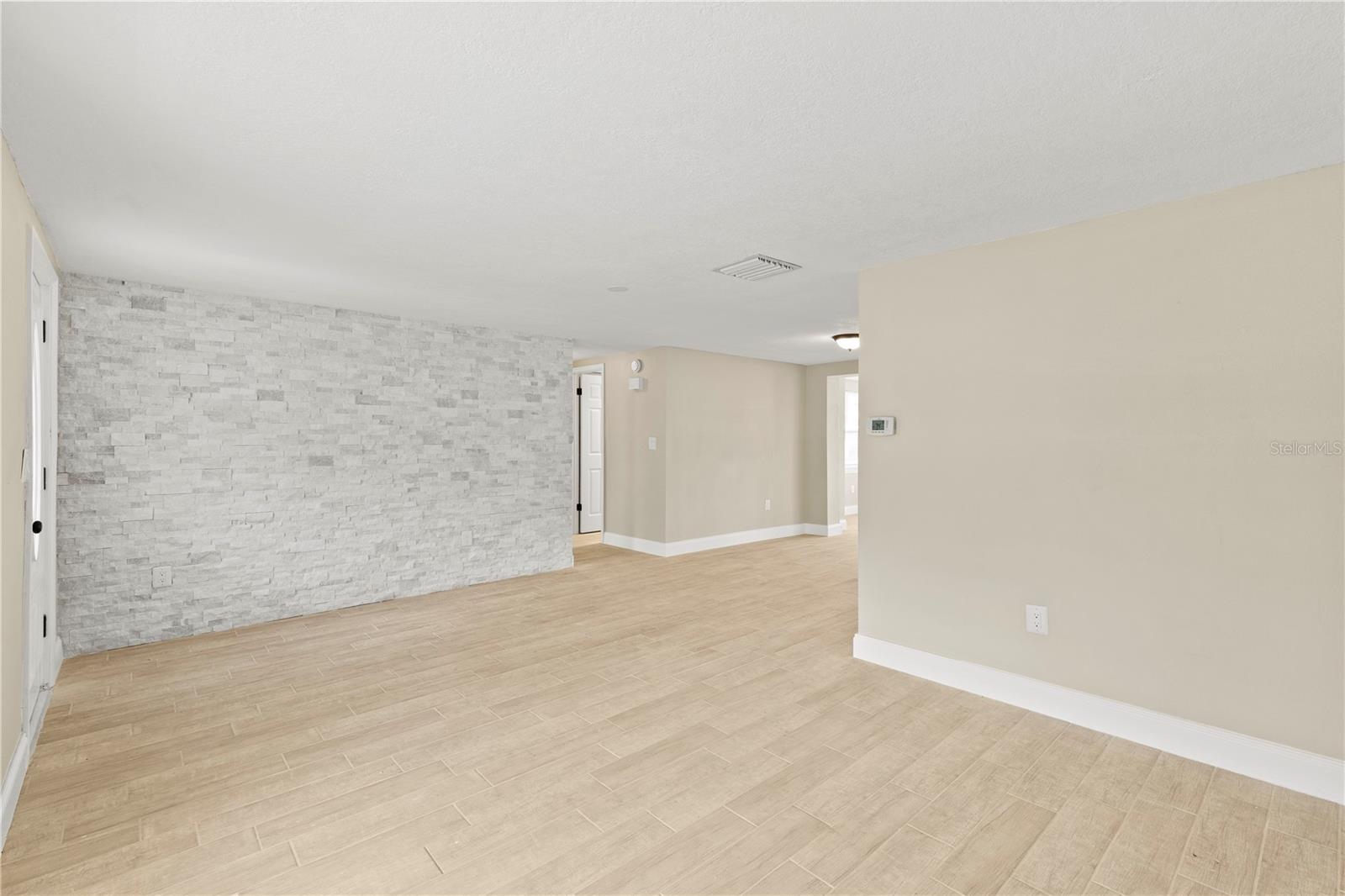 BEACON SQUARE - Residential