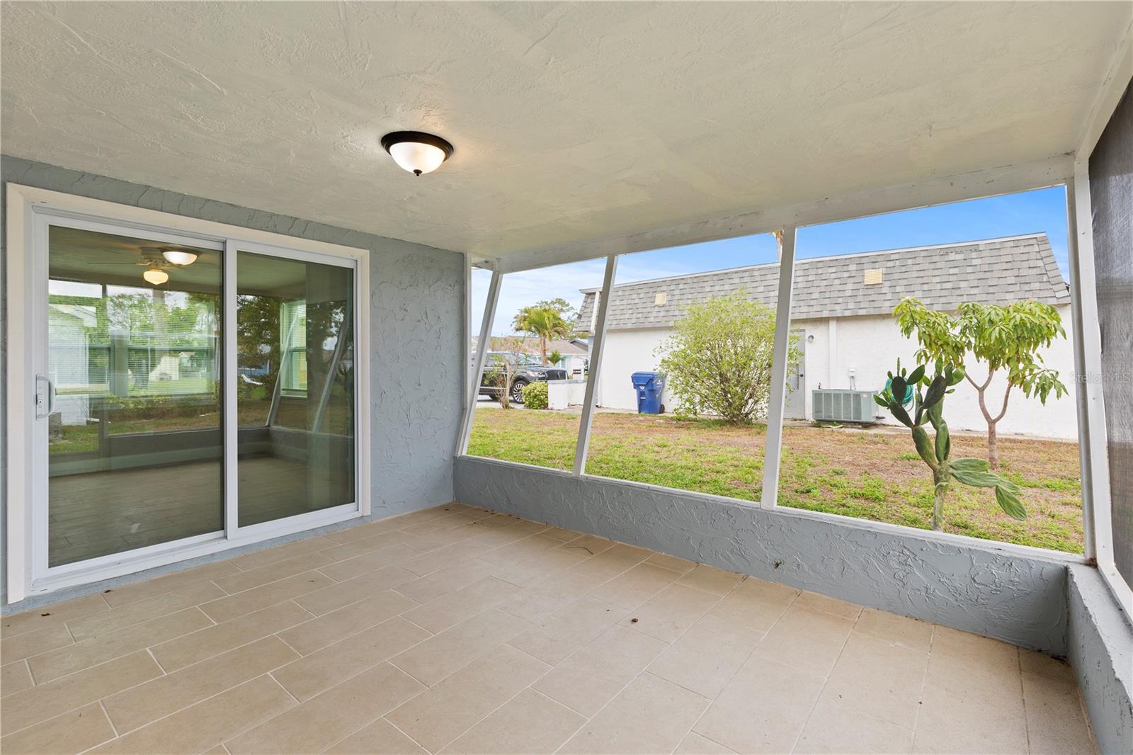 BEACON SQUARE - Residential