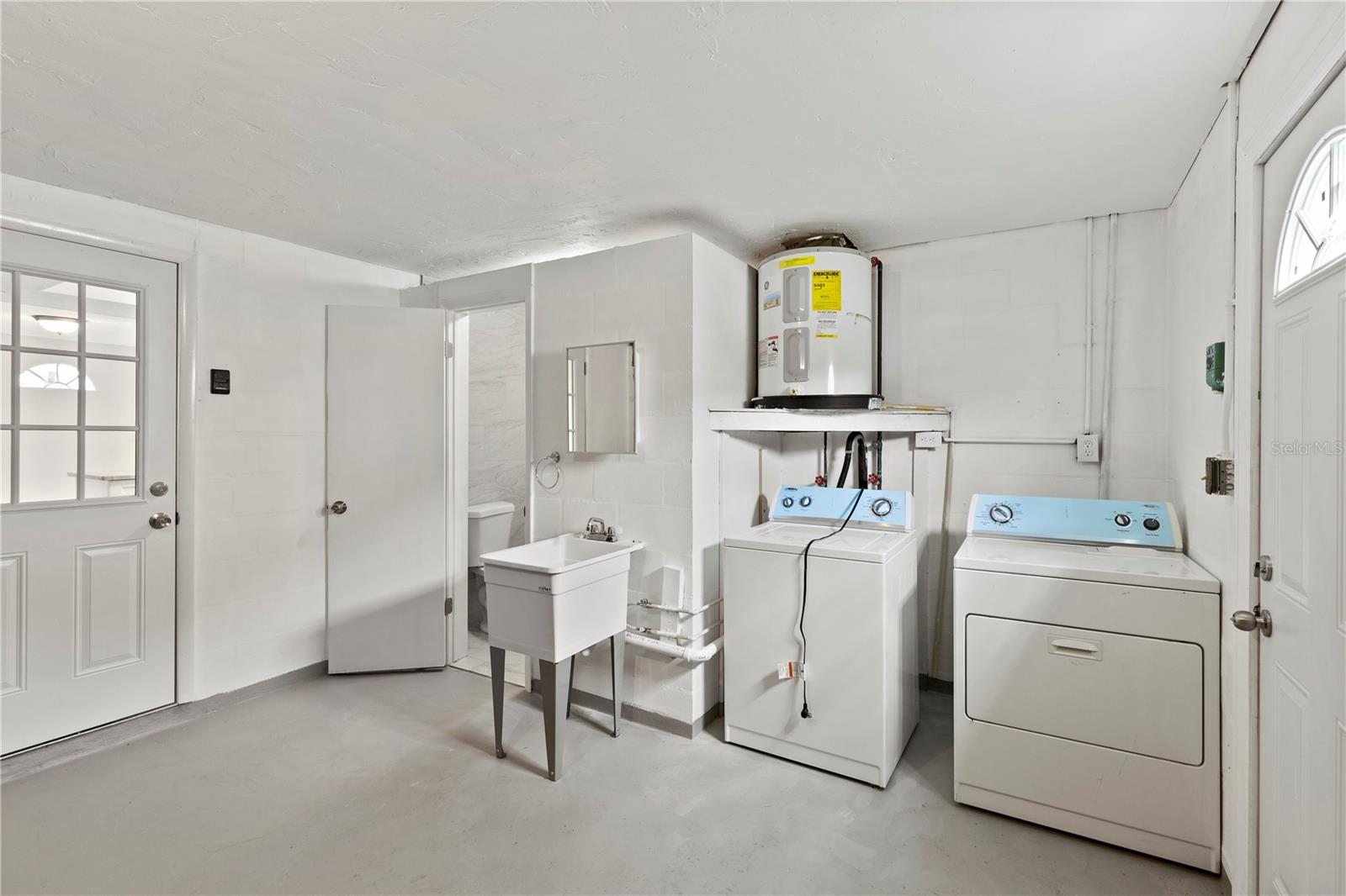 BEACON SQUARE - Residential