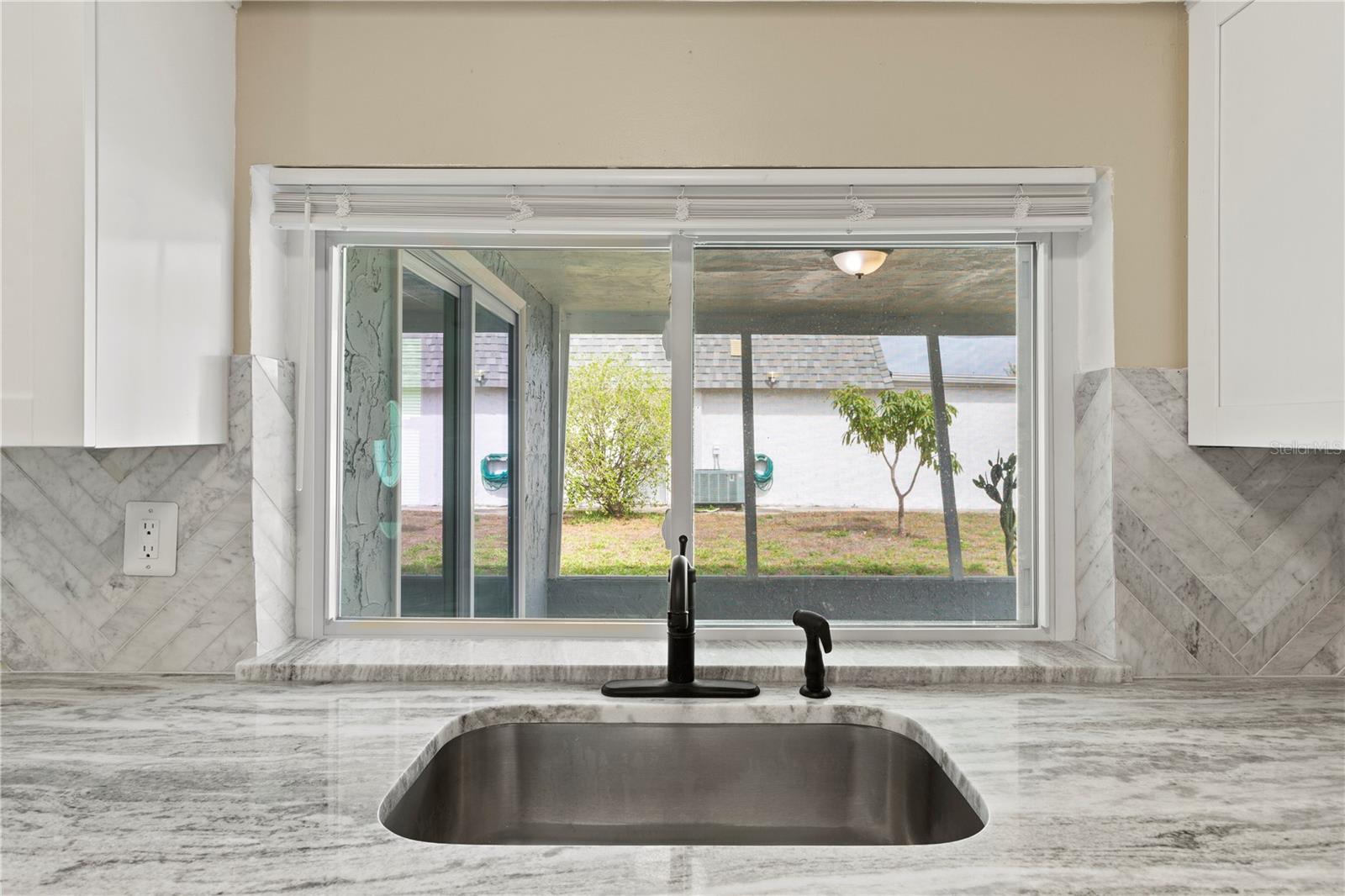 BEACON SQUARE - Residential