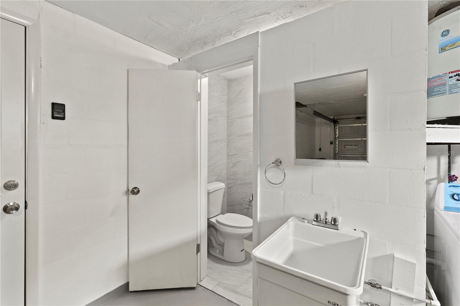 BEACON SQUARE - Residential