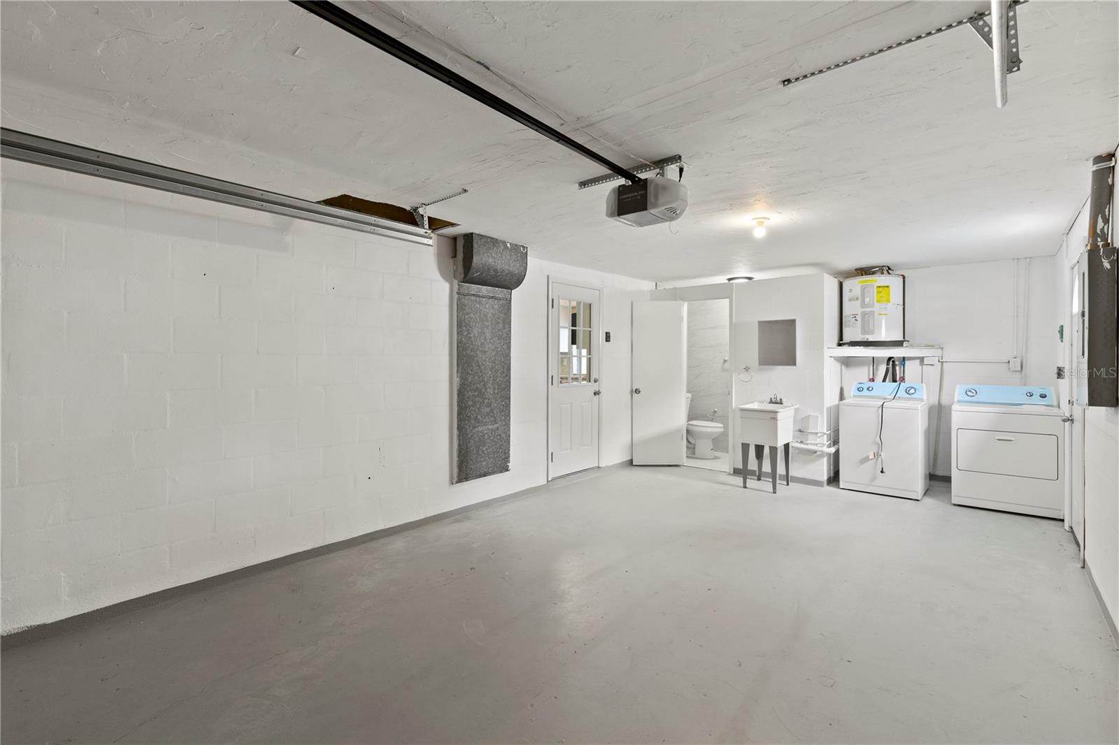 BEACON SQUARE - Residential