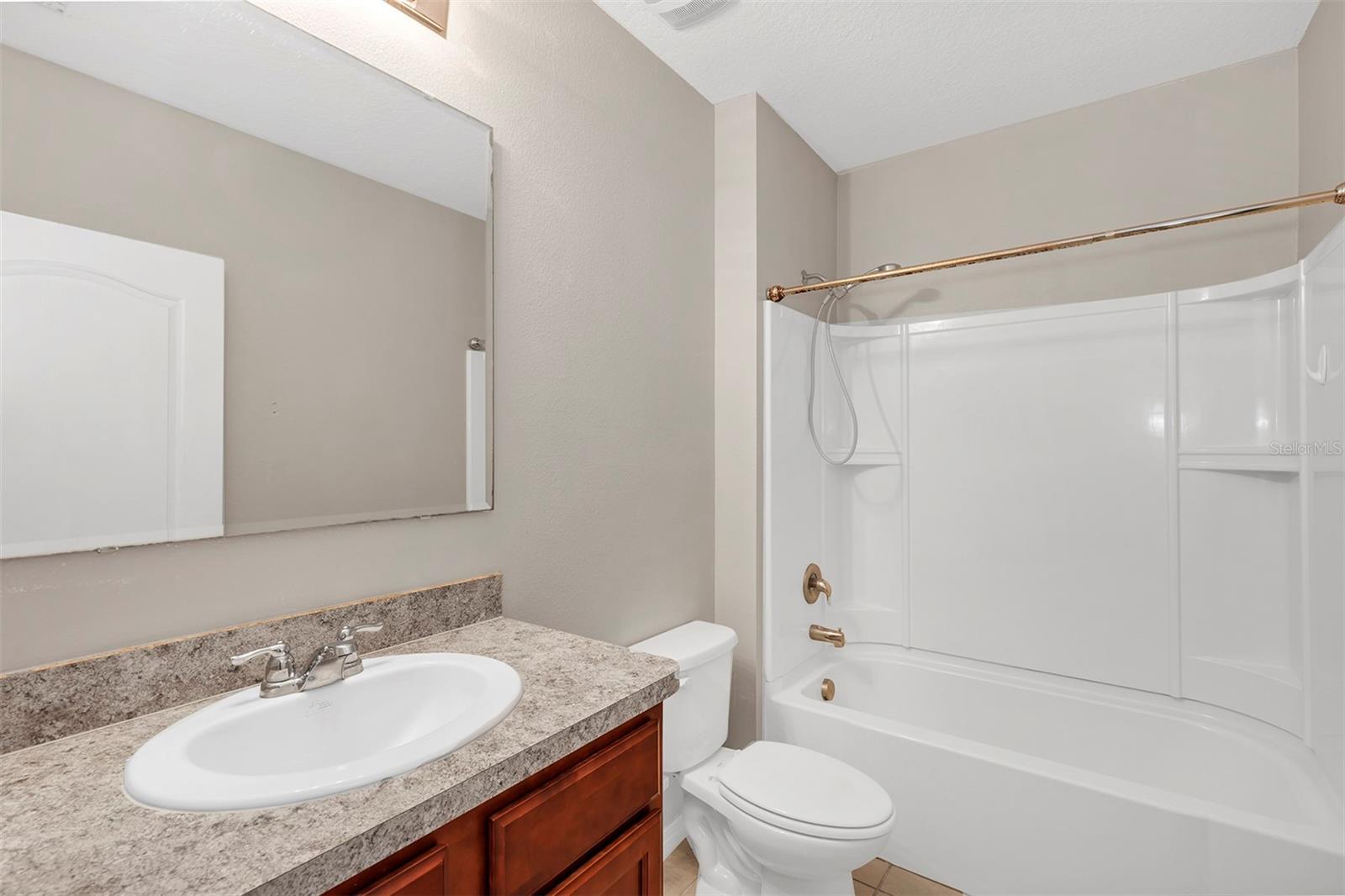 BUCKEYE RIDGE PB 145 PG 47-49 LOT 108 - Residential Lease