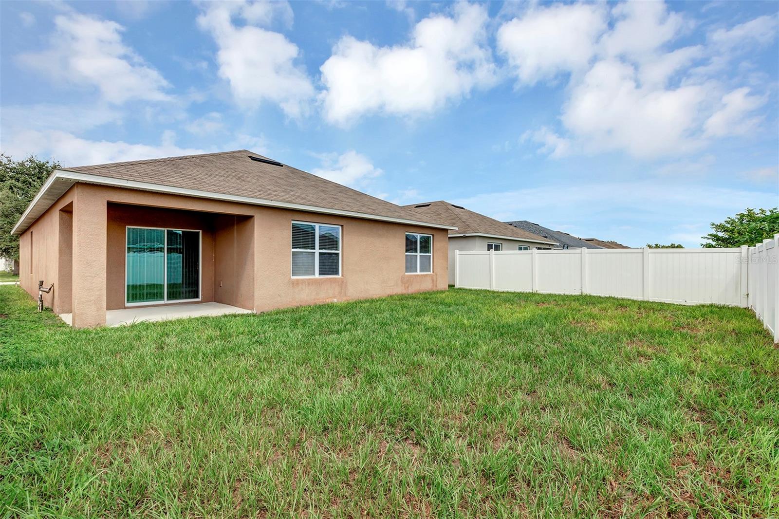 BUCKEYE RIDGE PB 145 PG 47-49 LOT 108 - Residential Lease