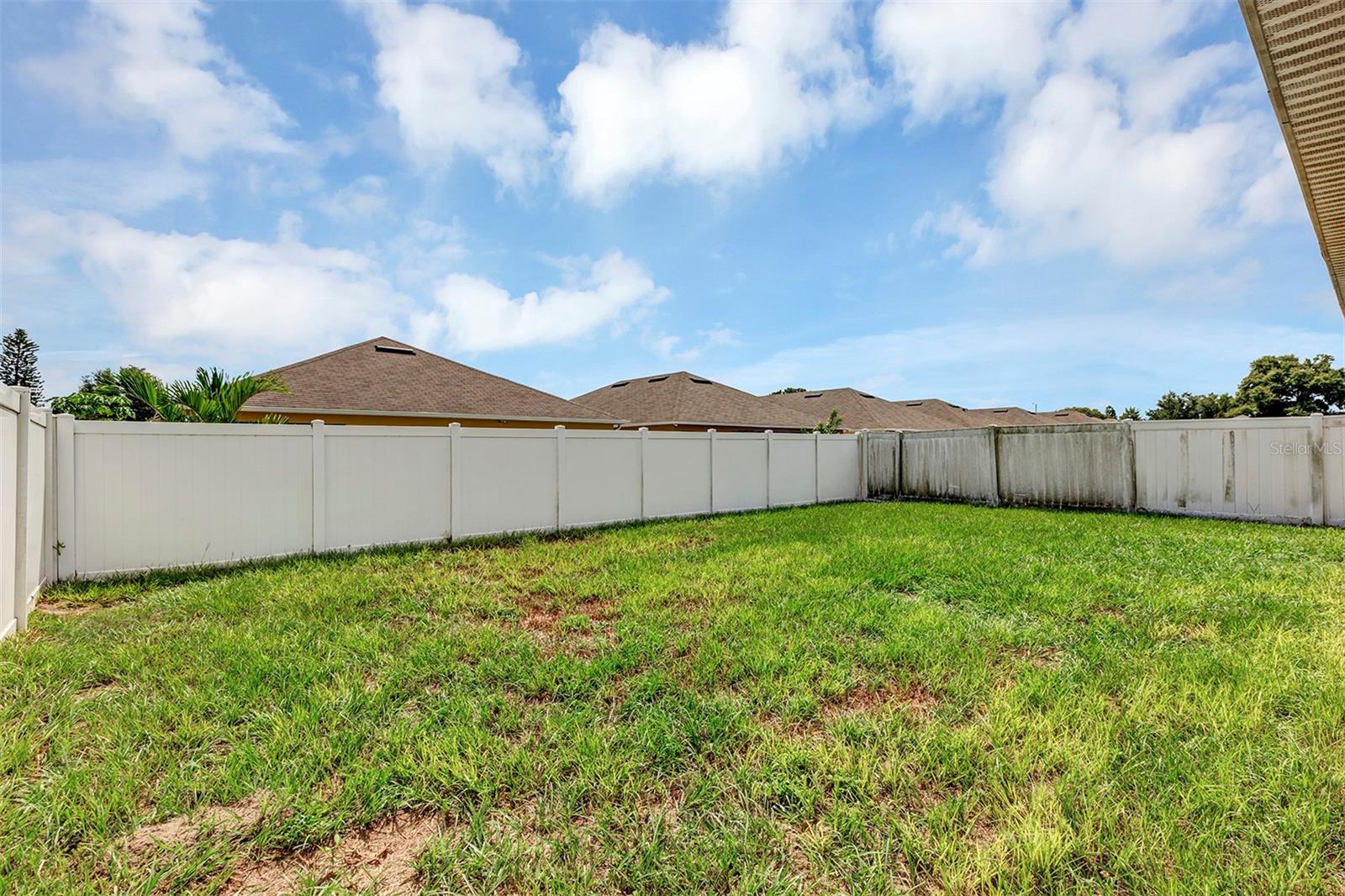 BUCKEYE RIDGE PB 145 PG 47-49 LOT 108 - Residential Lease