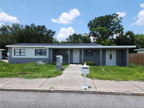 Photo of 60 S Semoran Boulevard, Orlando, FL 32807 (MLS # S5144437)