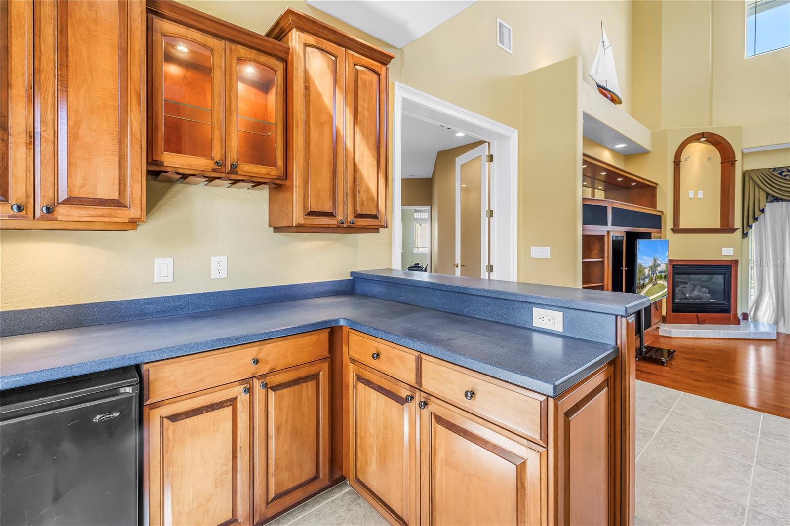 EAGLE POINTE - Residential