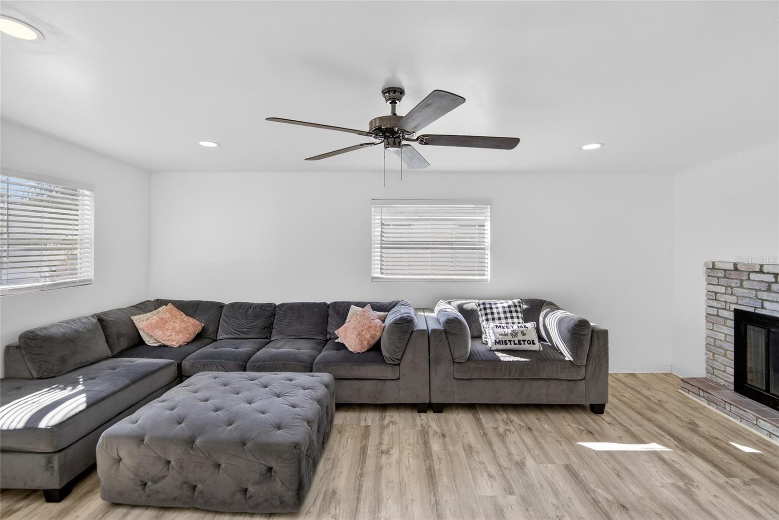 CRESTRIDGE 4TH ADD - Residential