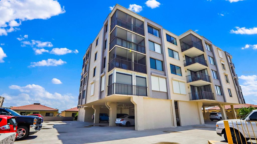 Photo of 6158 Palma Del Mar Boulevard S #604, St Petersburg, FL 33715 (MLS # TB8496353)