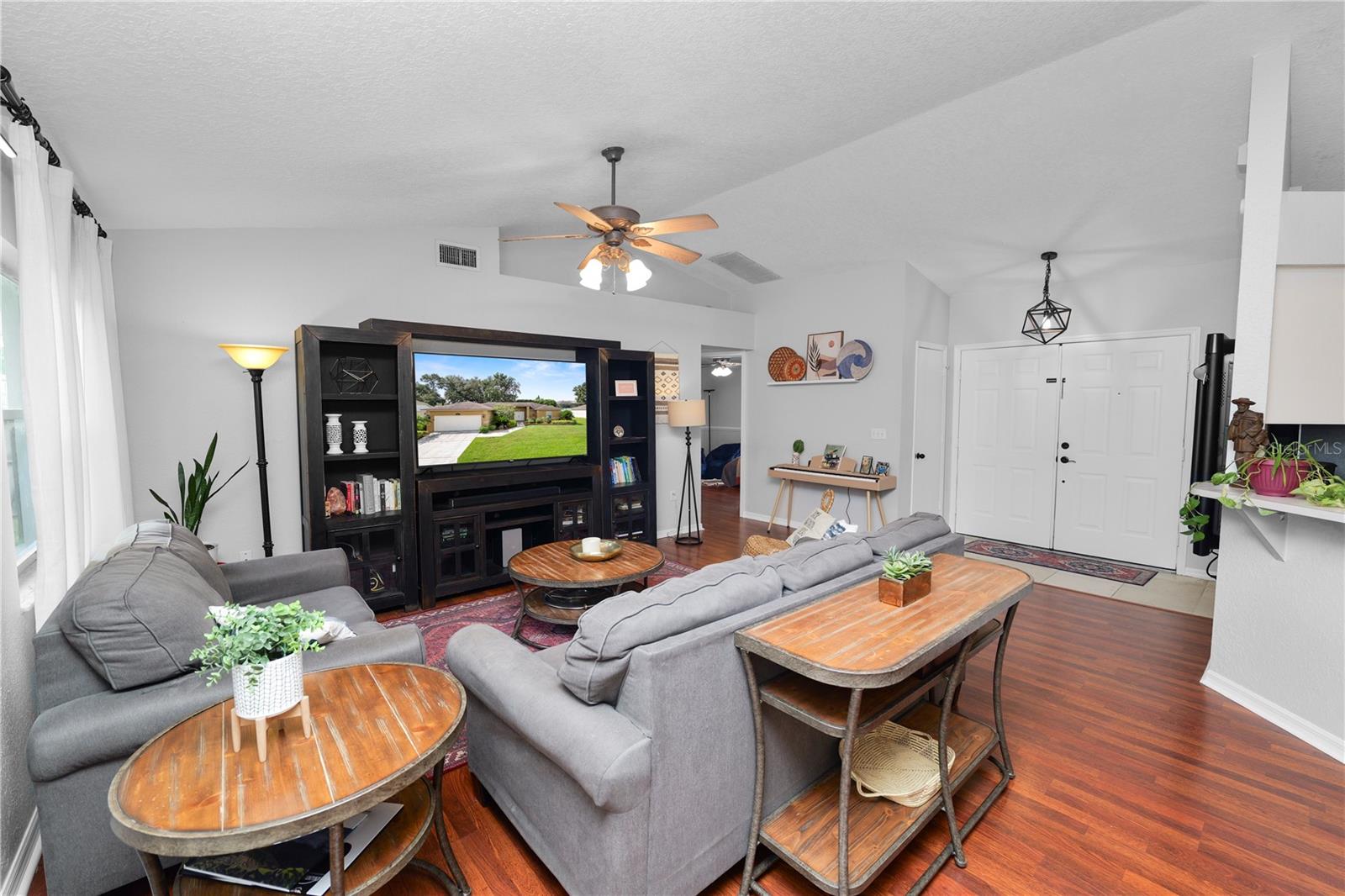 2645 GREEN VALLEY DRIVE