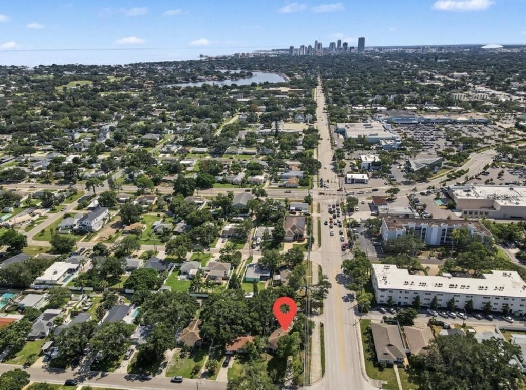 Photo of 4139 1st Street NE, St Petersburg, FL 33703 (MLS # TB8551268)