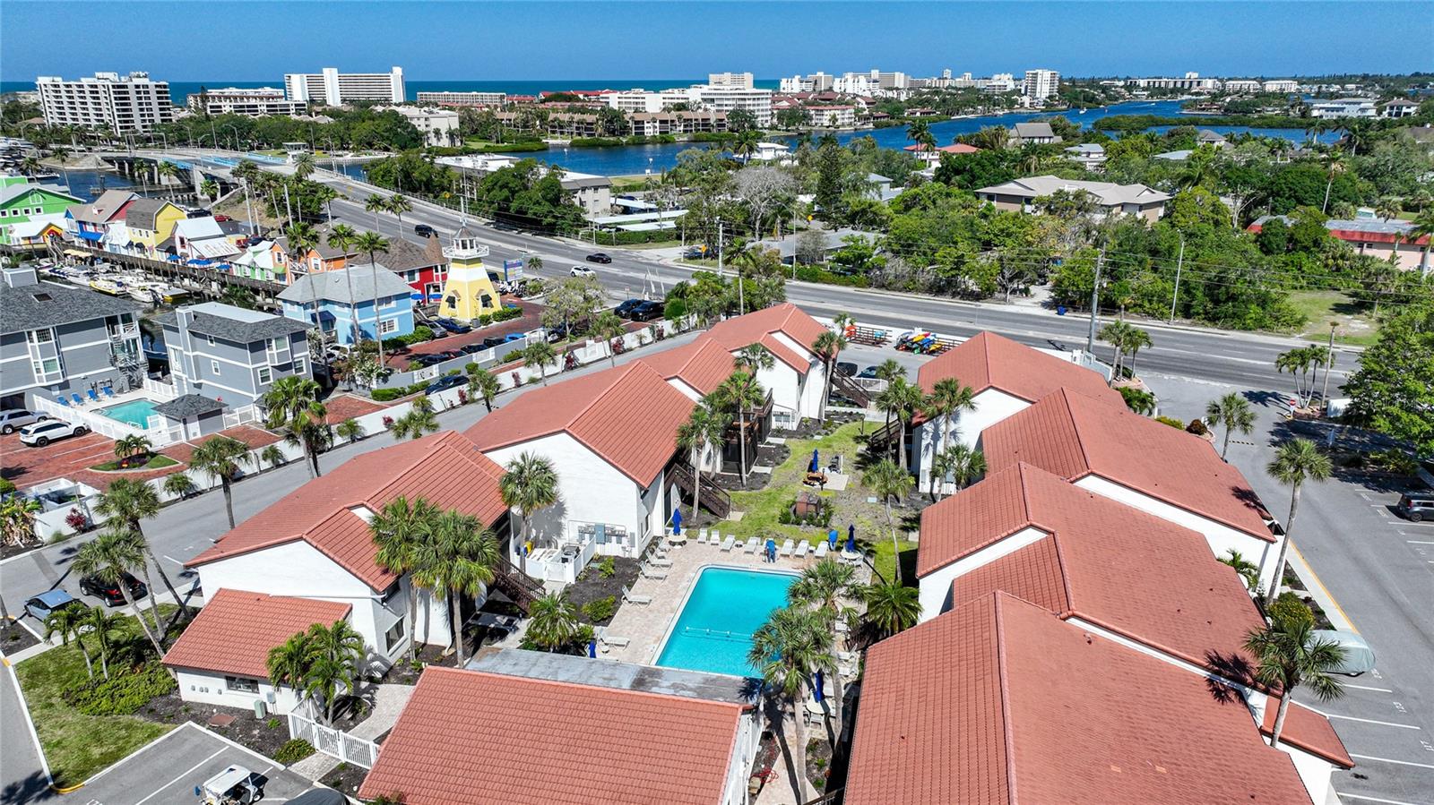 CASTEL DEL MARE - Residential