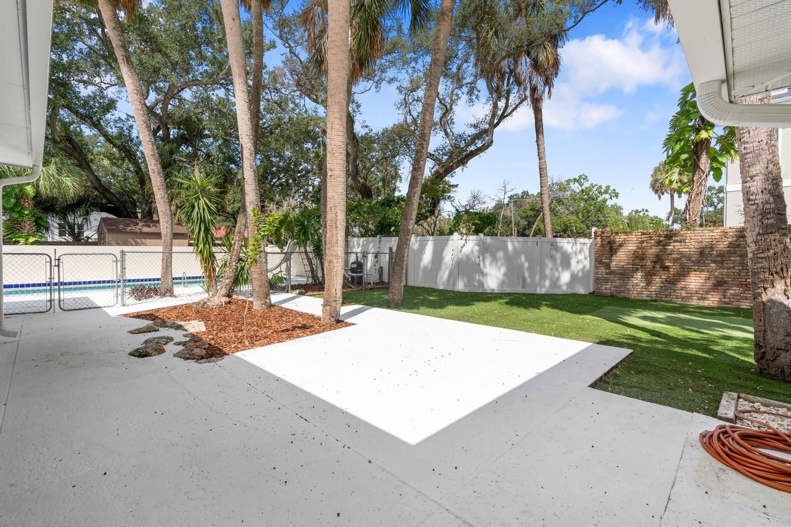 SUNSET PARK - Residential