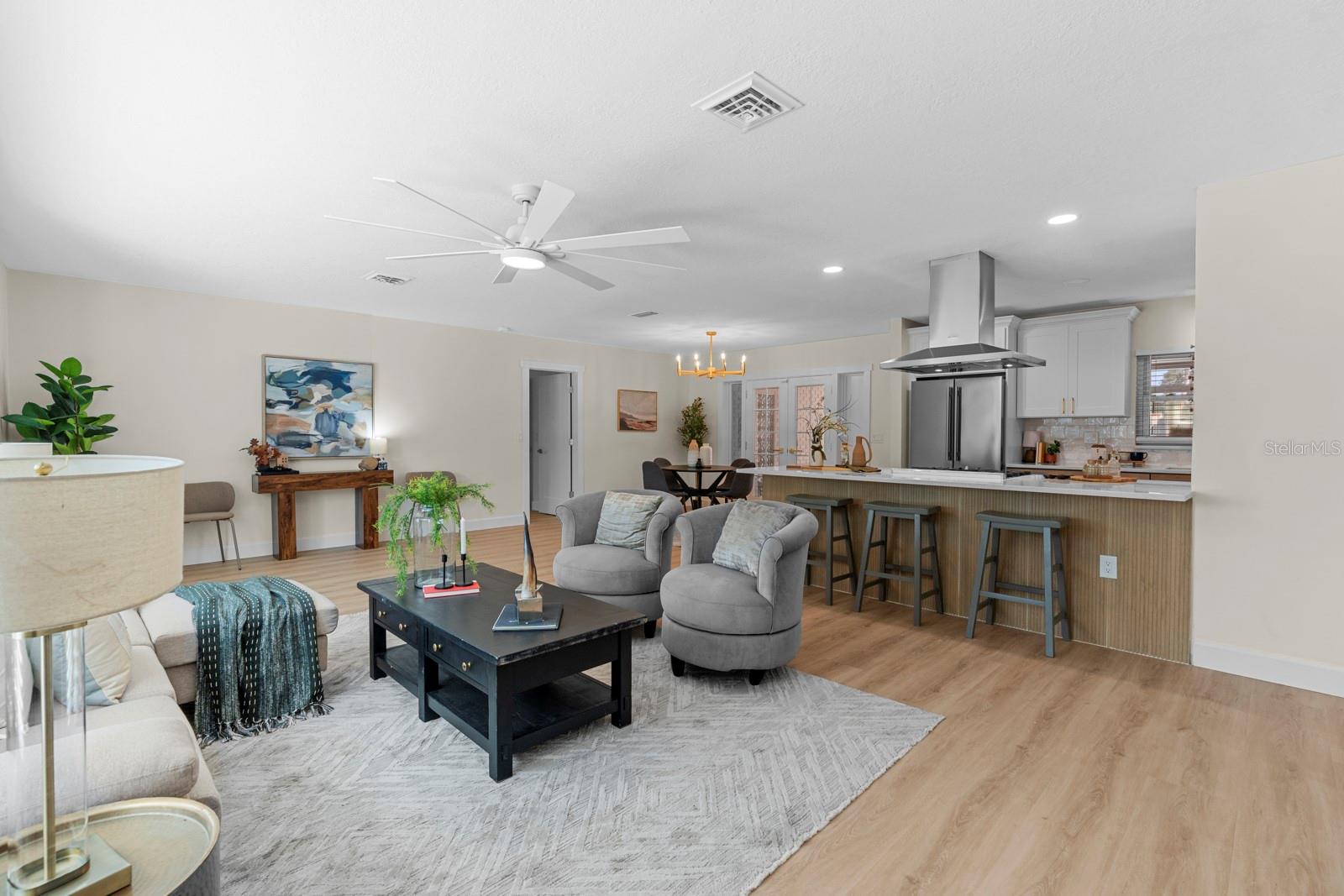 SUNSET PARK - Residential