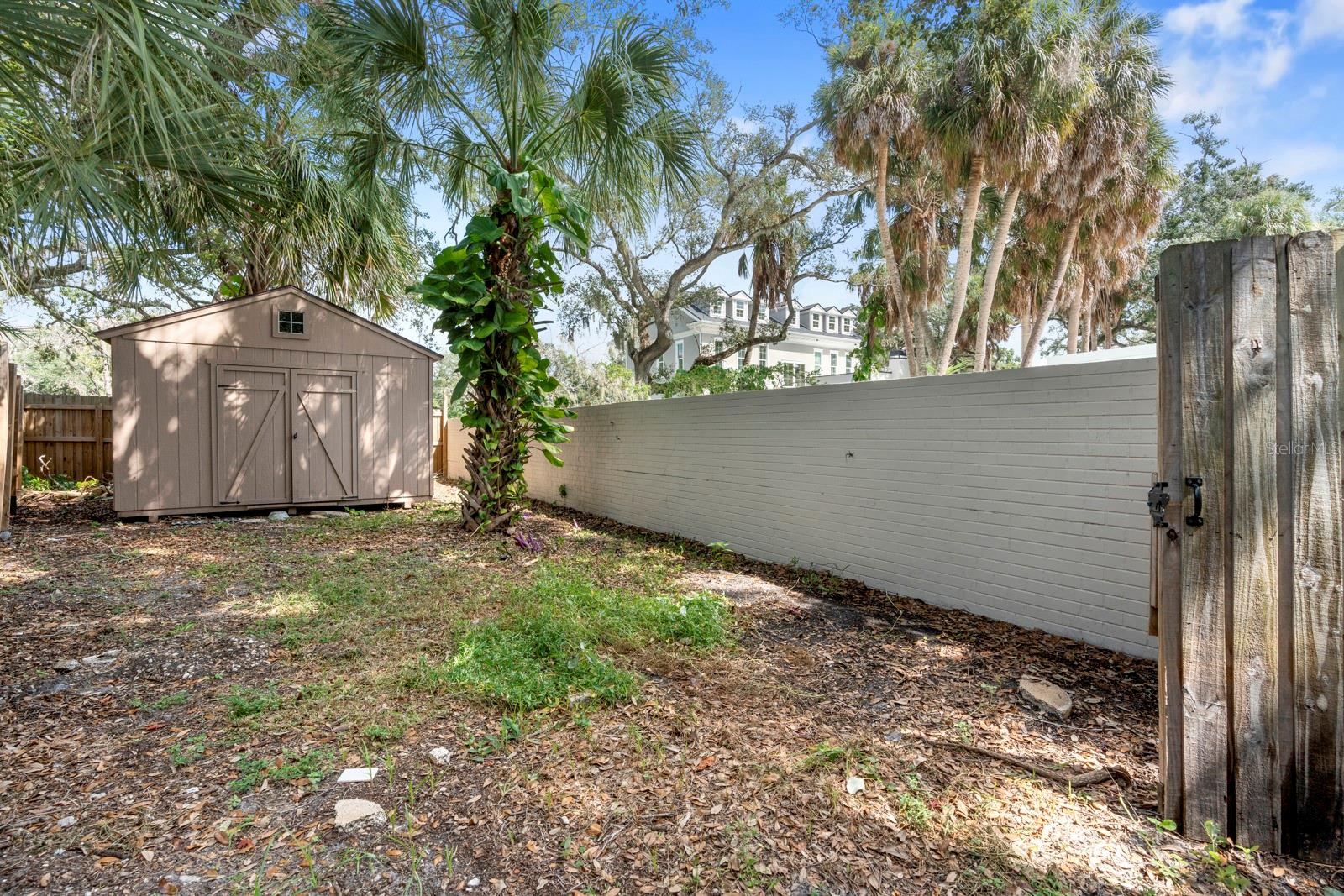 SUNSET PARK - Residential