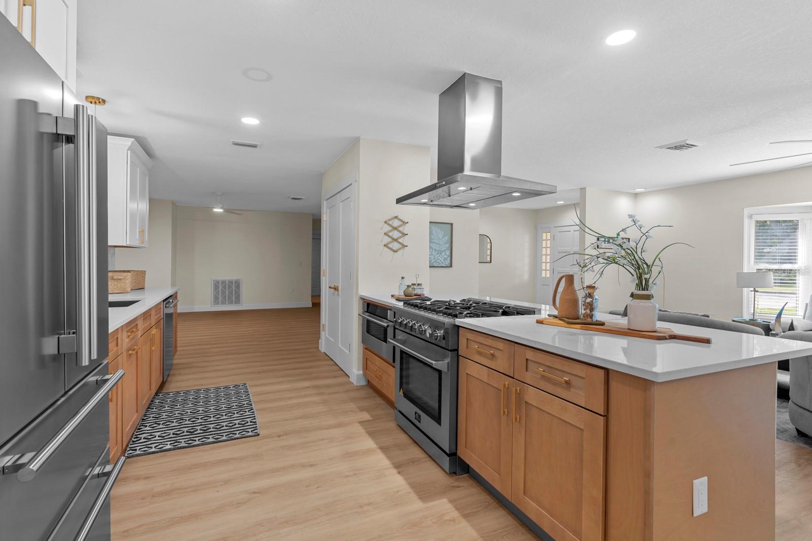 SUNSET PARK - Residential