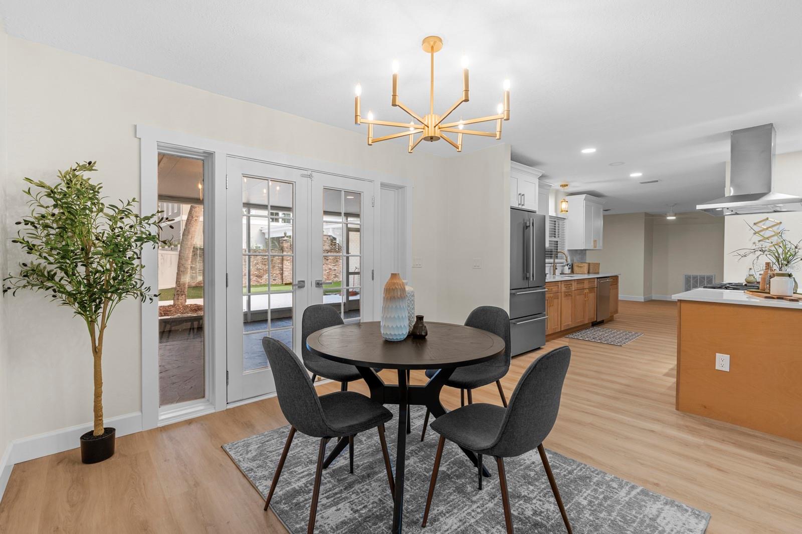 SUNSET PARK - Residential